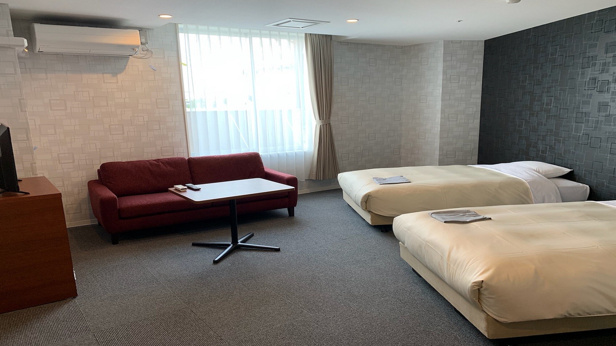 [Non-smoking] Premium twin room (29 square meters) can be used by up to 4 people ♪