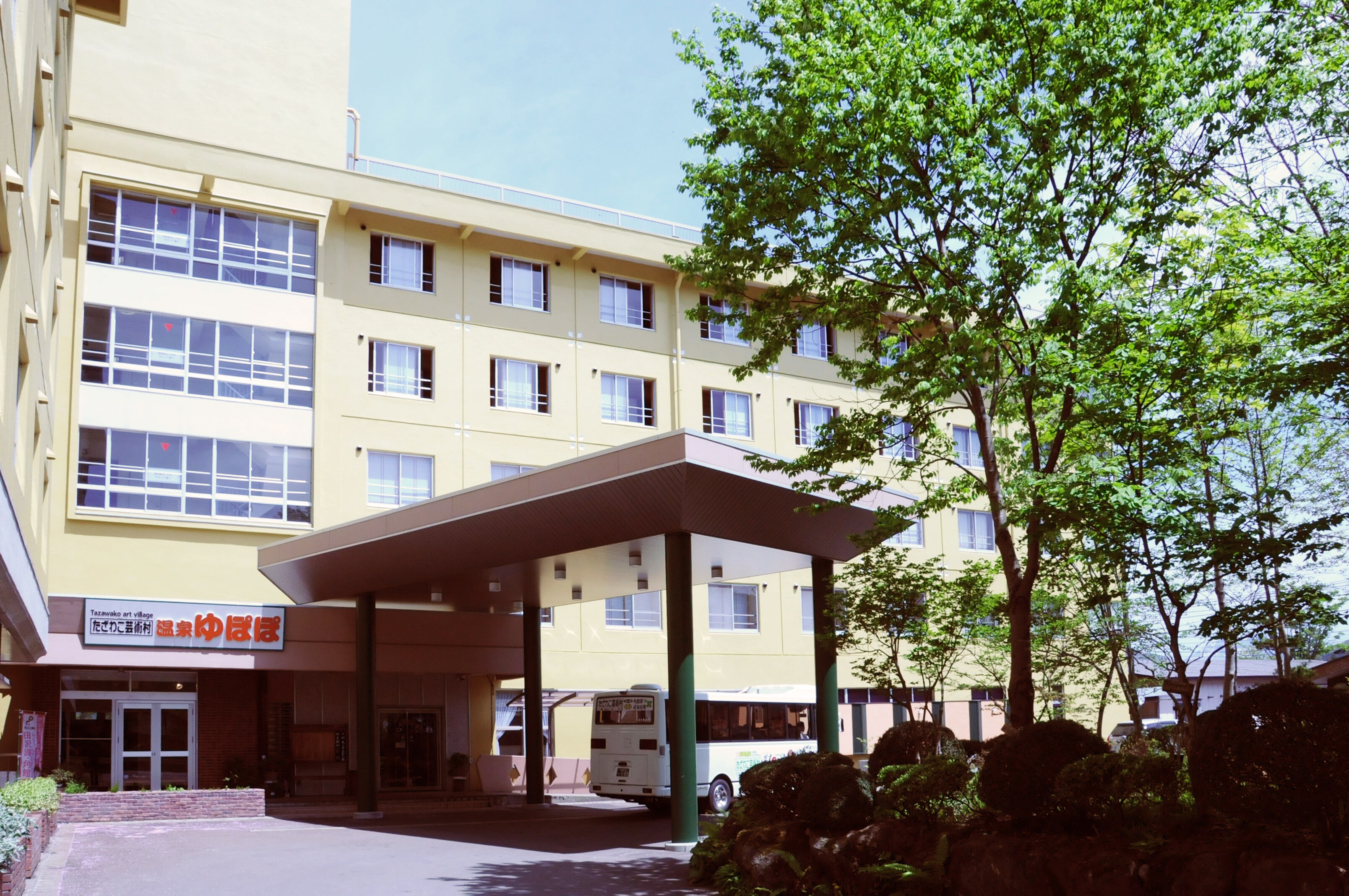 Eksterior gedung akomodasi