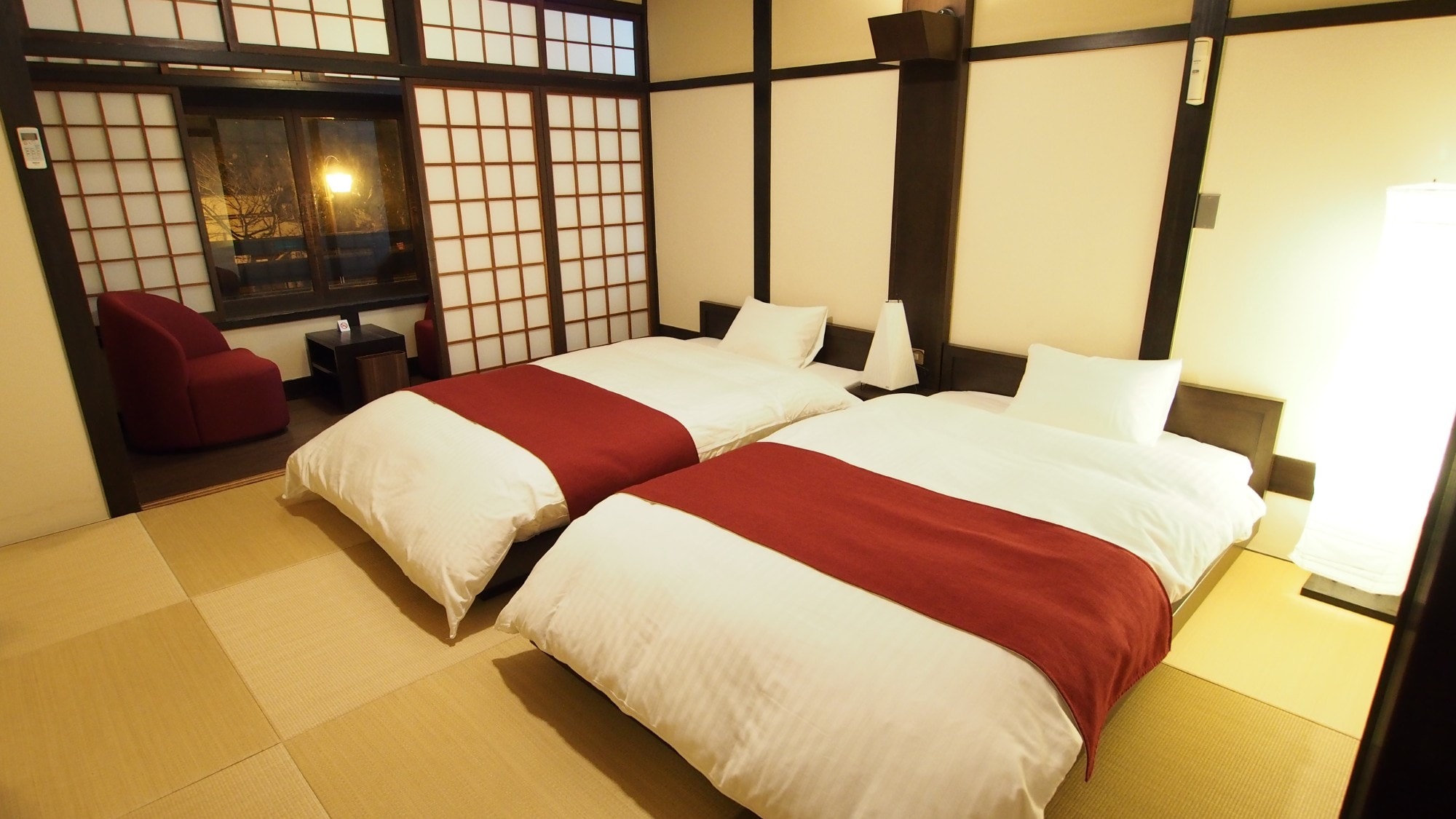[Kinoka] Japanese-style twin room (8 tatami mats) (Cosmetics and amenities included)