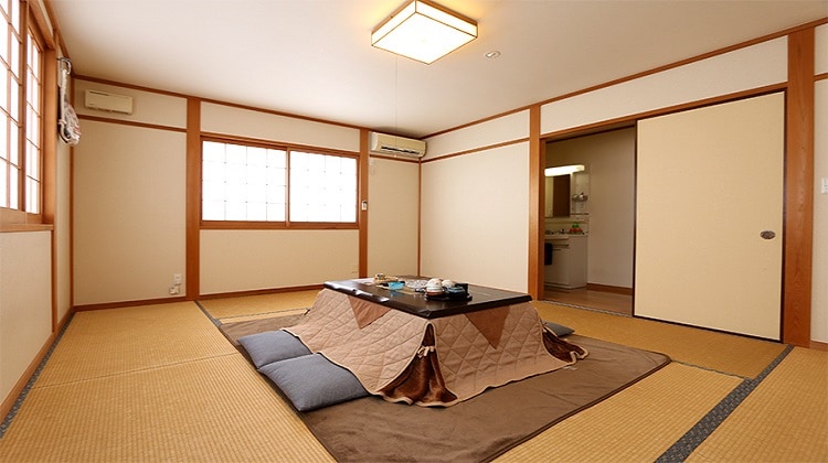 Room: Yamabuki Winter
