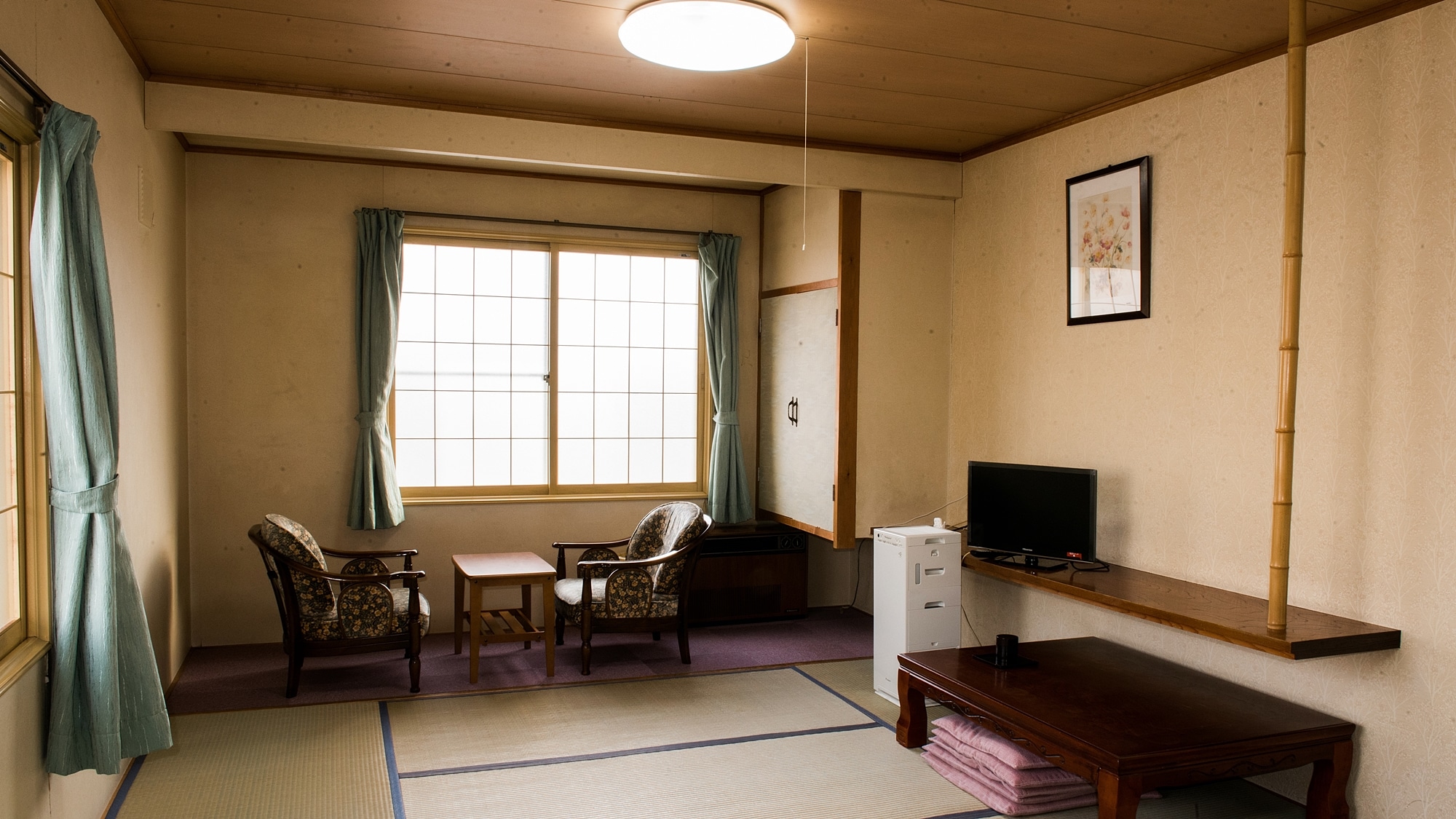 *[Guest room] 6 tatami mats: Up to 3 people can stay. Recommended for solo travelers, business travelers, and couples
