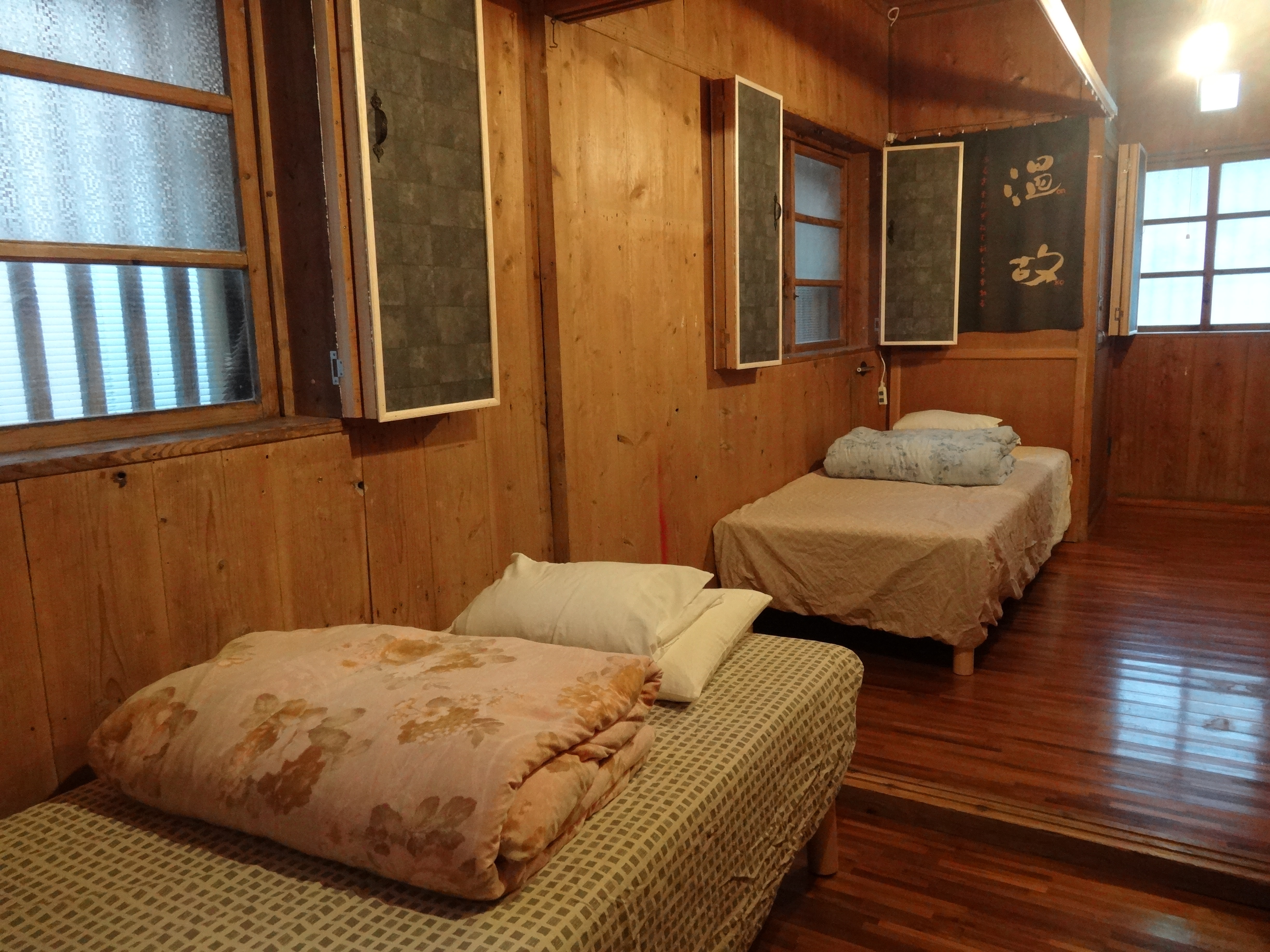 Western-style bed type - Friend style