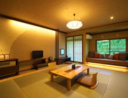 Recommended Japanese-style room (10 tatami mats) with toilet (children not allowed)