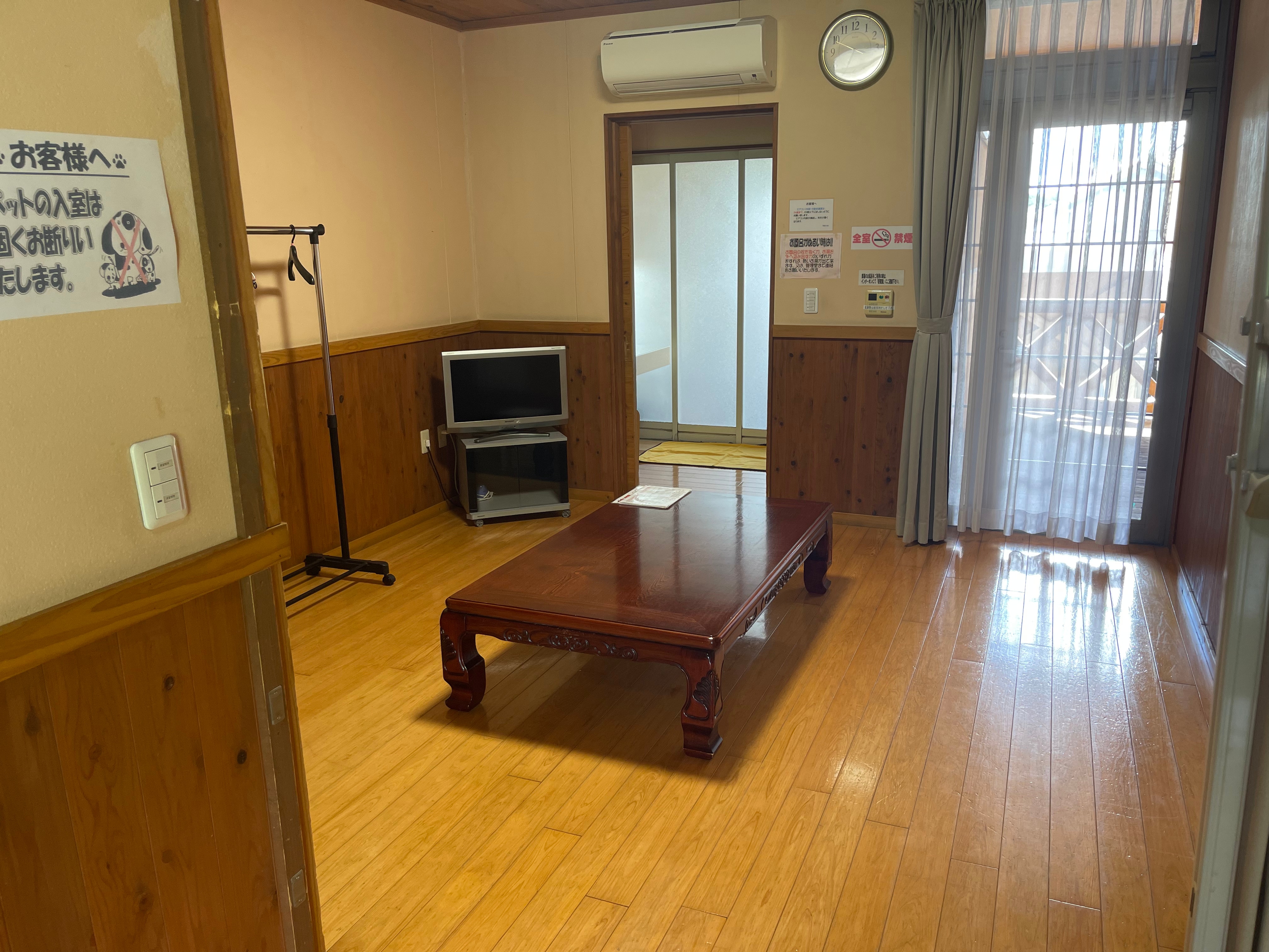 [ห้องสไตล์ตะวันตก/14.6ตรม.] อาคารชั้นเดียว