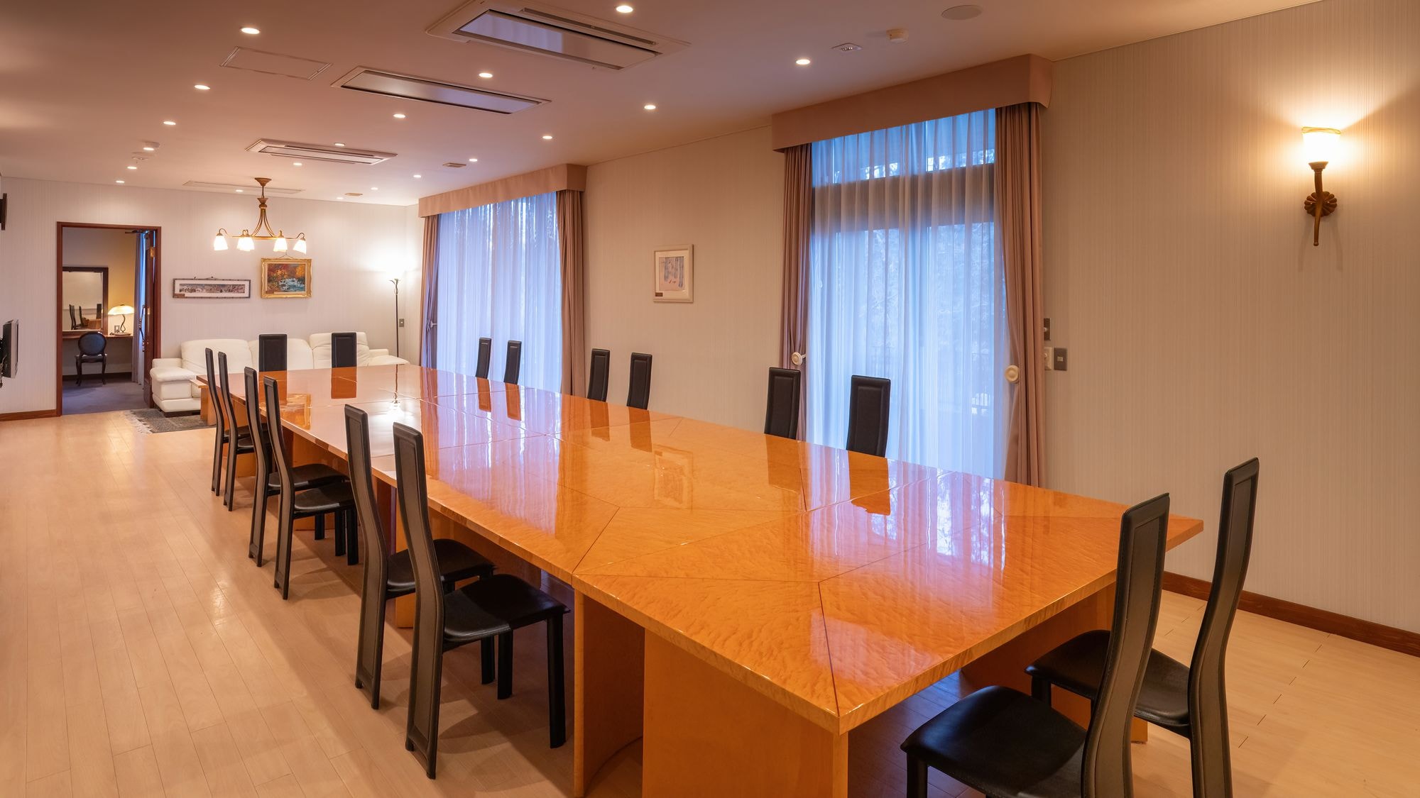 ■Junior Suite | Equipped with a spacious terrace where you can feel the nature