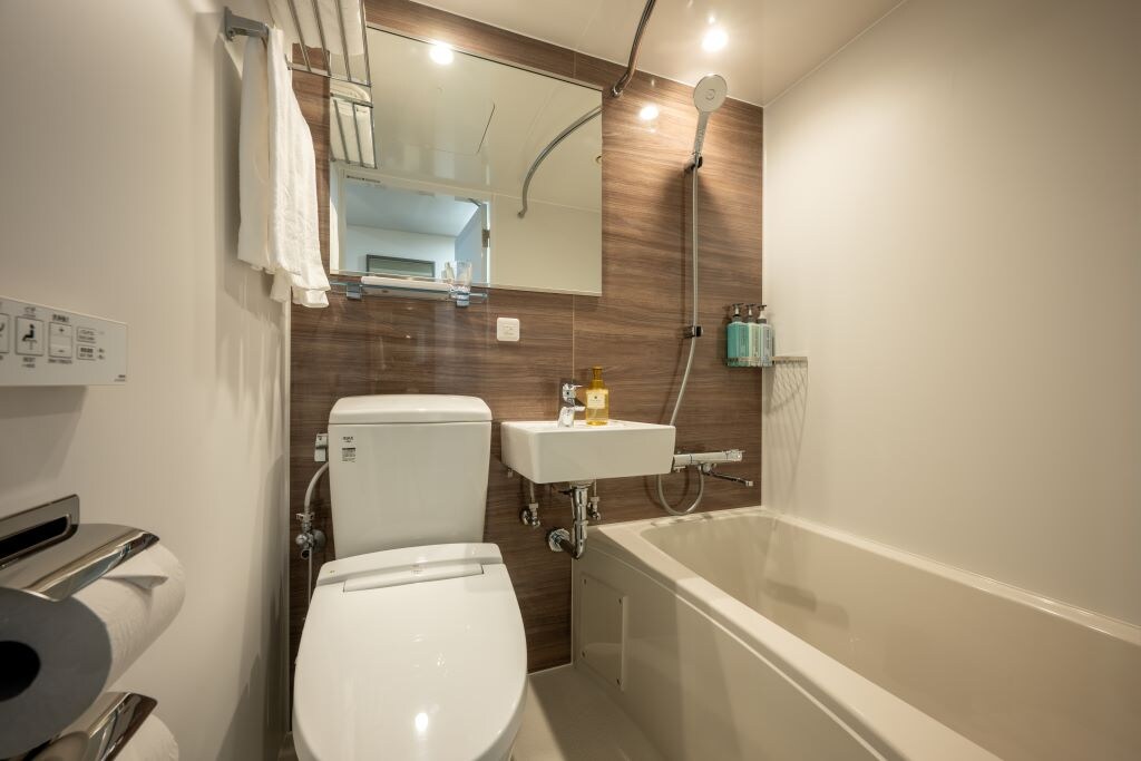 [Direnovasi] Kamar mandi unit
