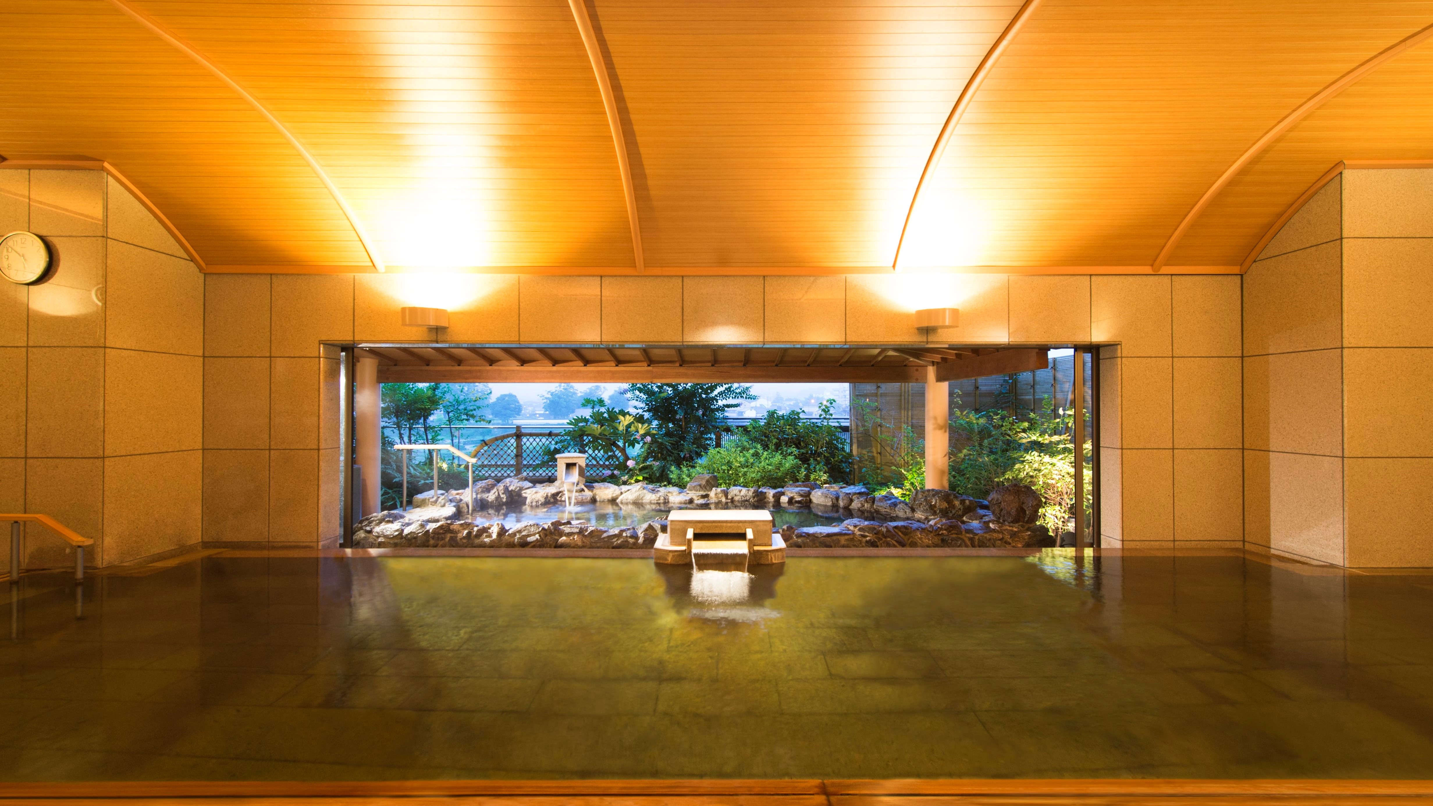 3rd floor open-air bath "mountain bathhouse"