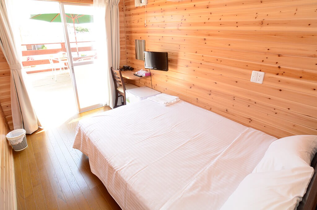 Guest room image