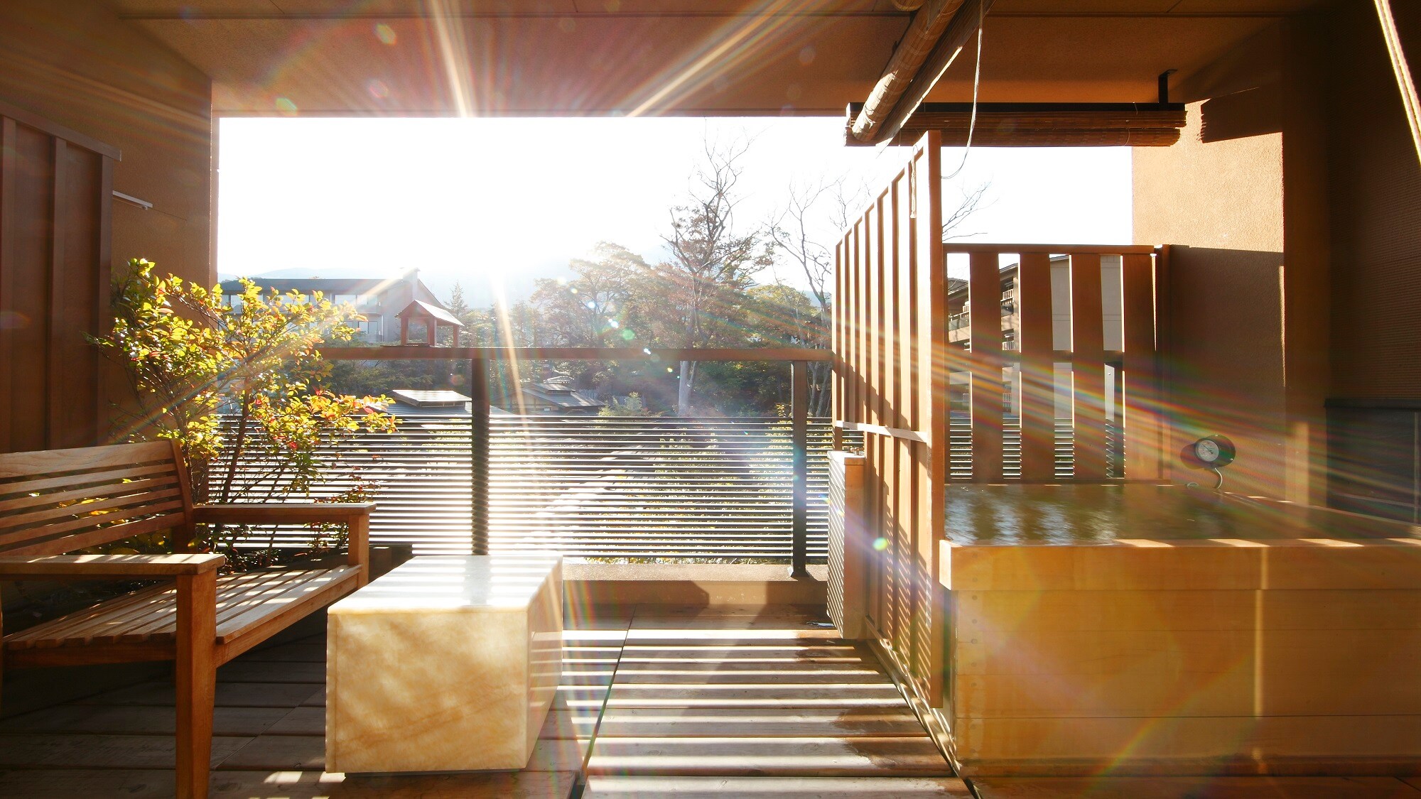[Guest room terrace open-air bath] In the morning, enjoy an elegant morning bath with the shining morning sun & hellip; ♪