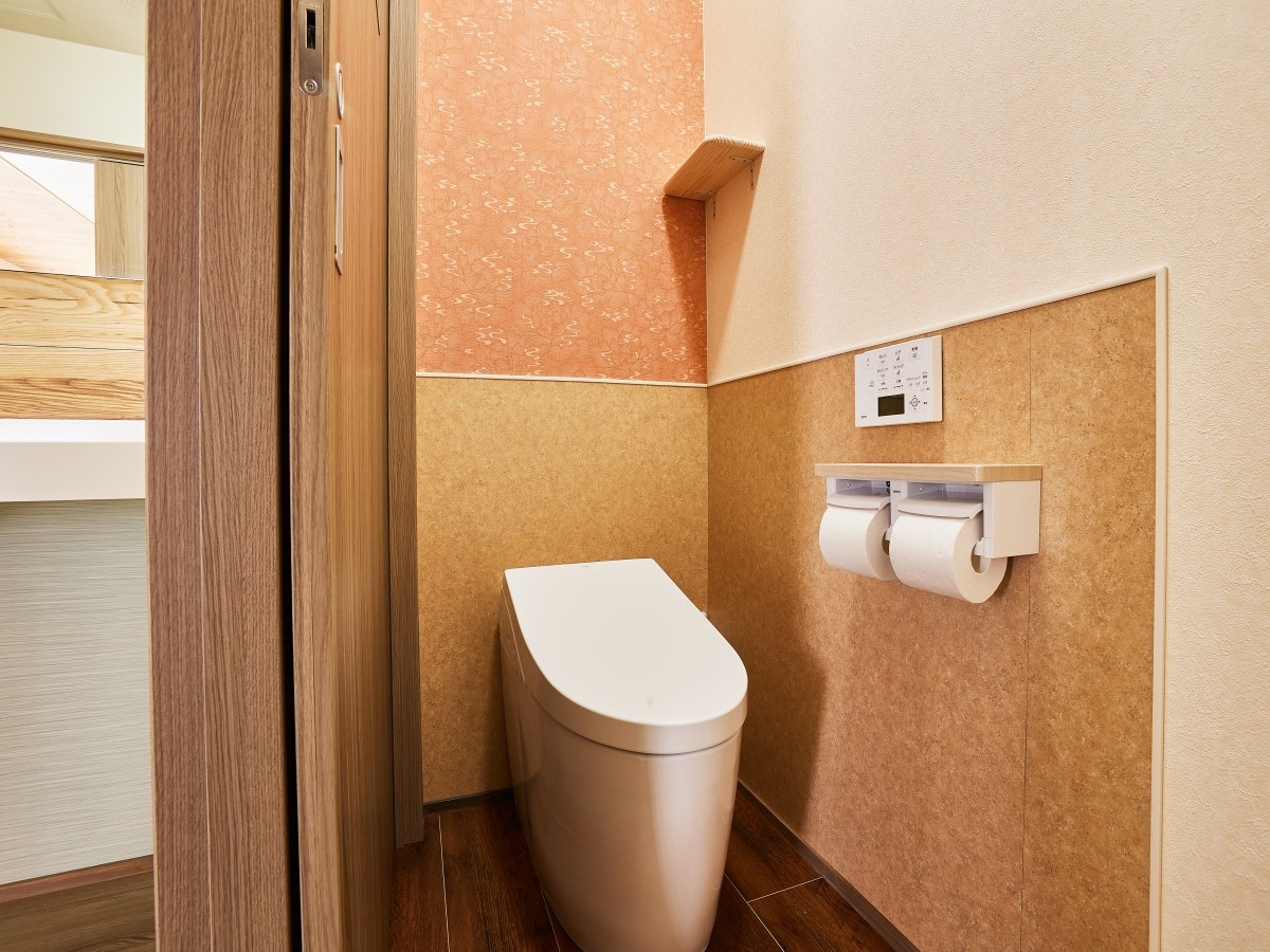 Renovated in 2022 Japanese-style room, 16 tatami mats, twin room, sea and bridge view, 202