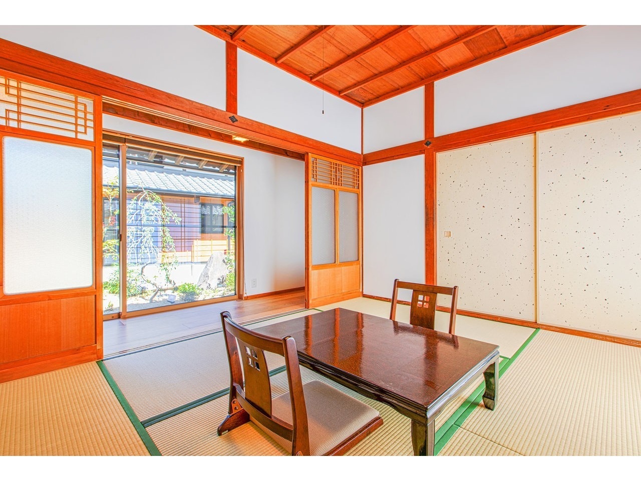 Sotohama room