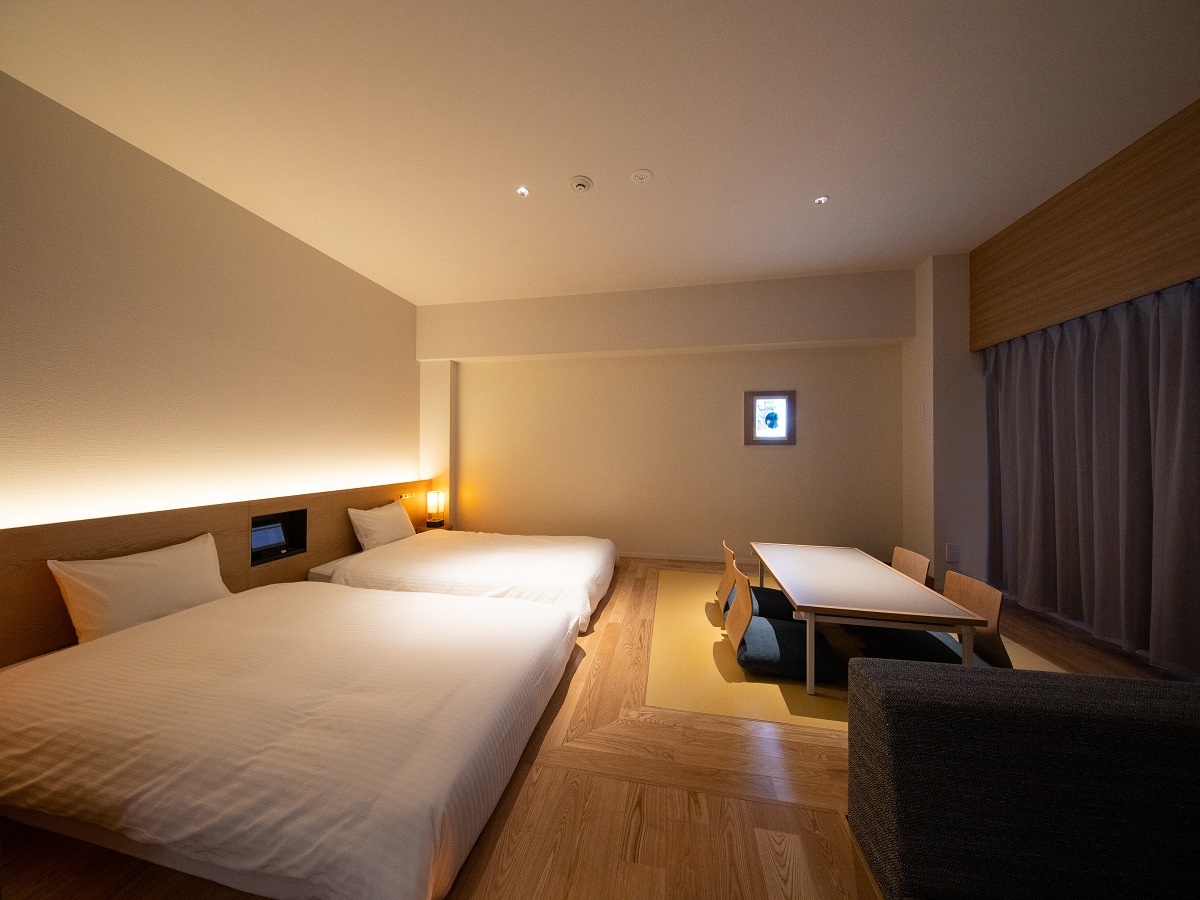 Deluxe Japanese-Western Room