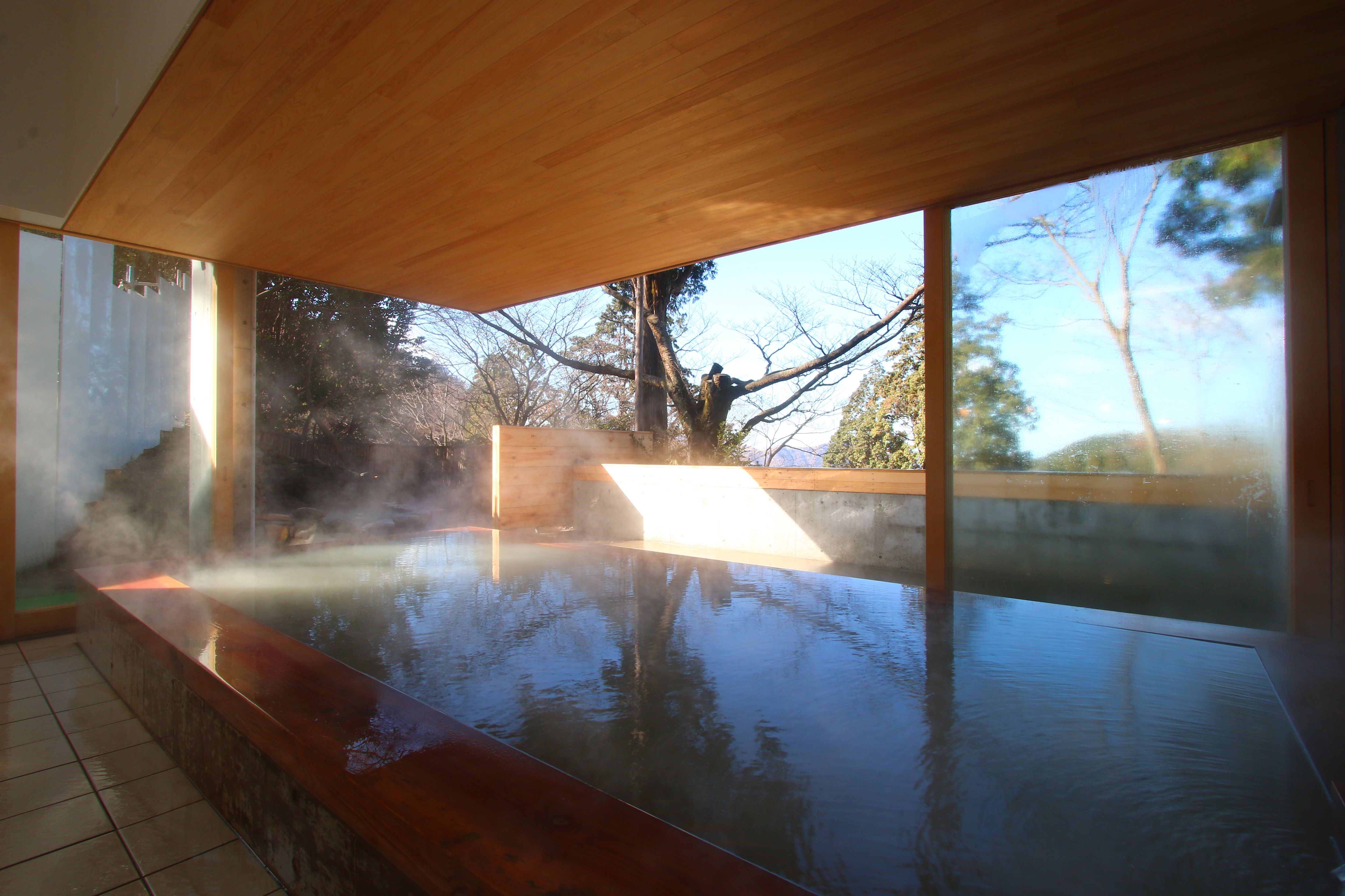 Egg hot water