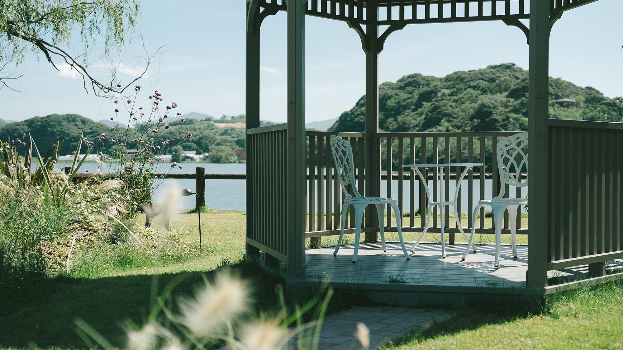 Enjoy a peaceful and soothing time at Lake Garden.