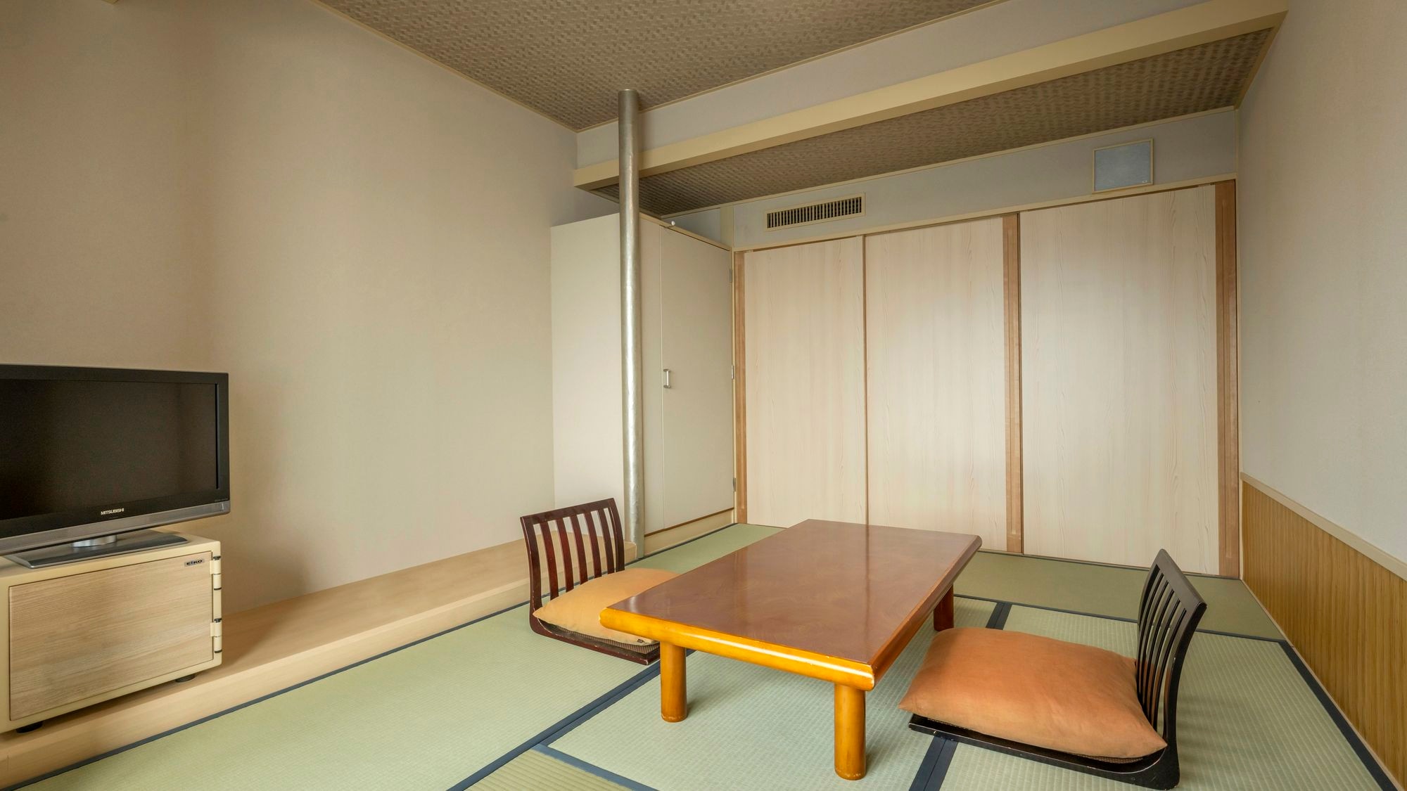 [Ocean] Japanese style room 6 tatami mats