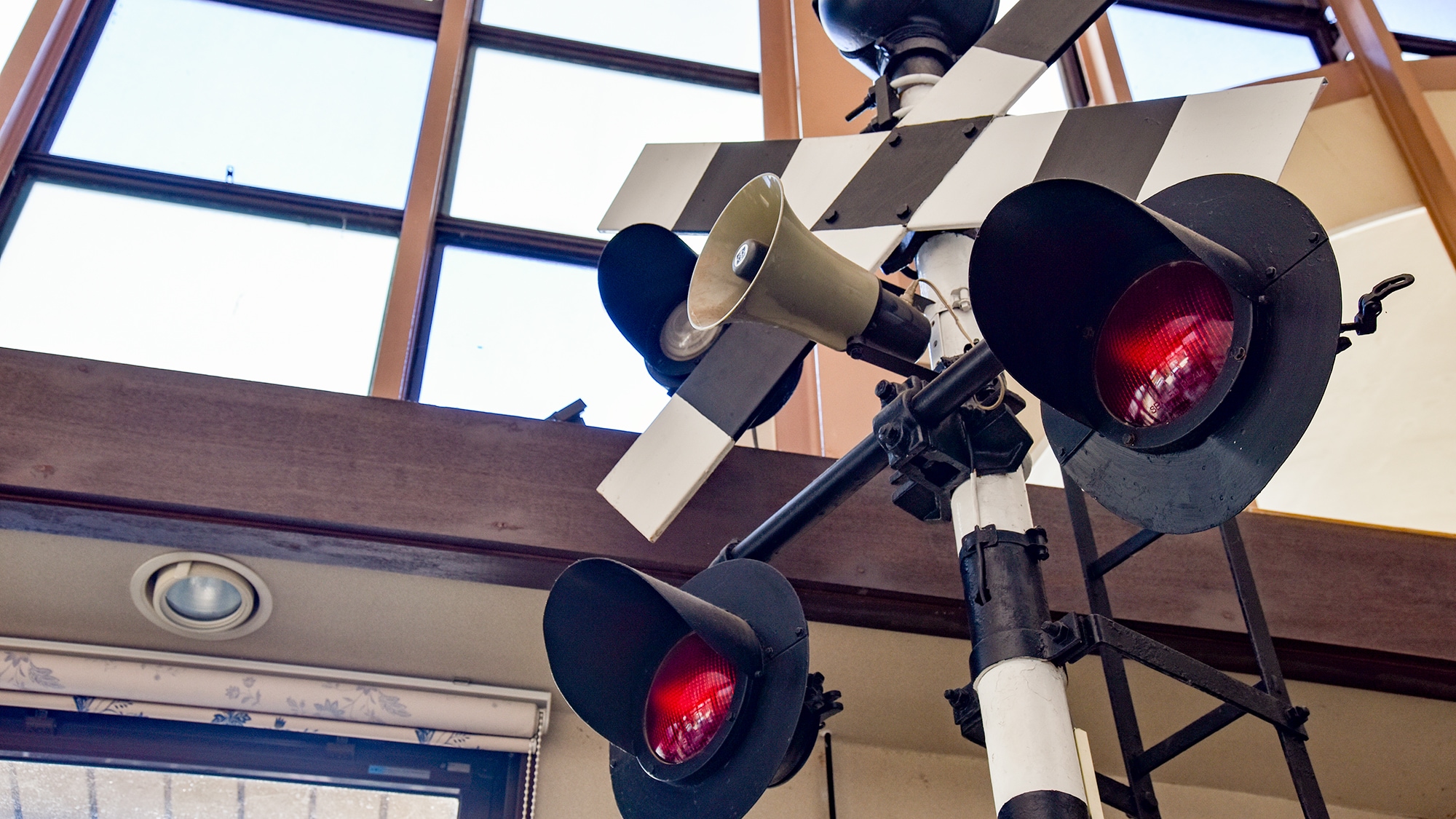 *[Main Restaurant] Signals. Lots of things you can only find in a railway restaurant.