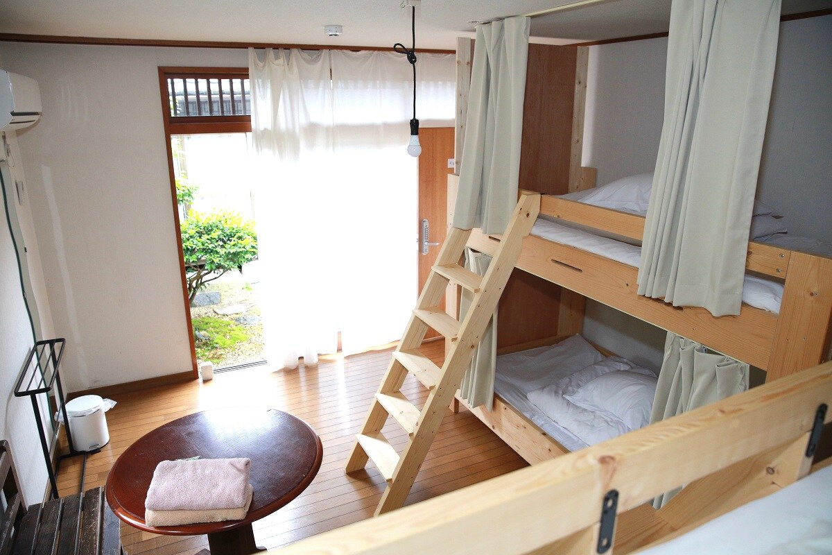 Gender mixed dormitory