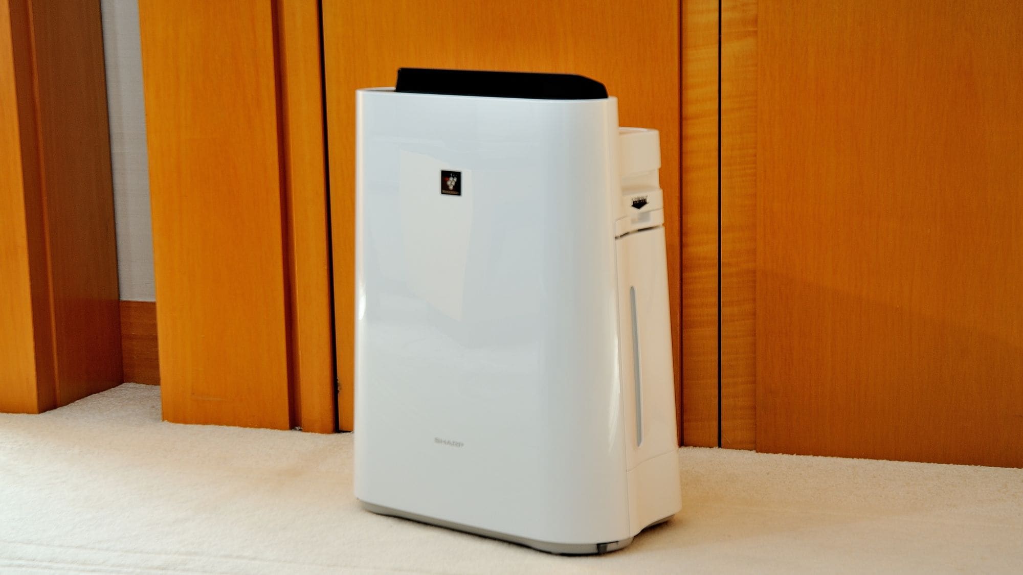 Humidified air purifiers are installed in all rooms on the 7th floor
