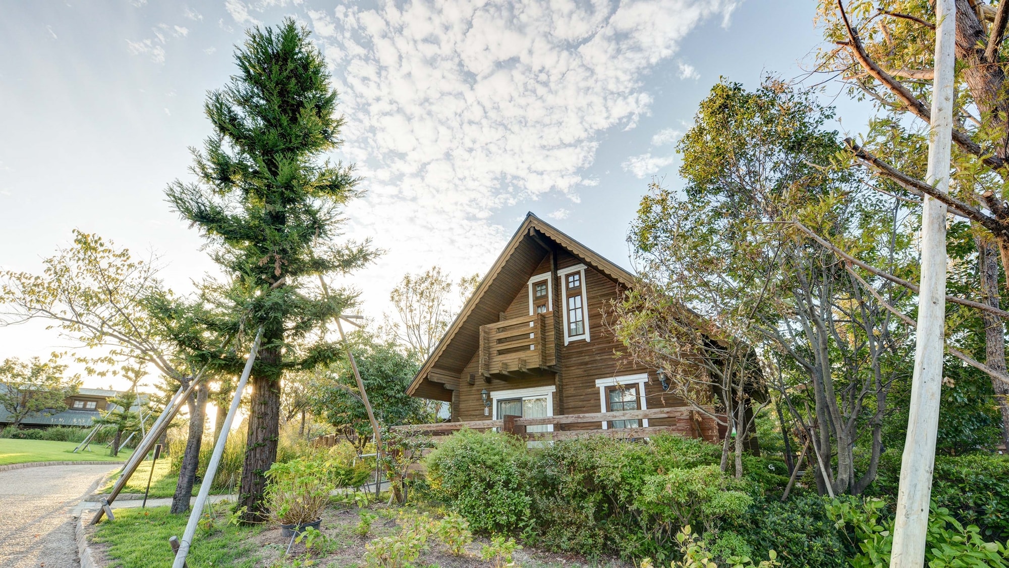 * [Log house appearance] Imported from Scandinavian and North American countries. A full-scale log house in harmony with nature.