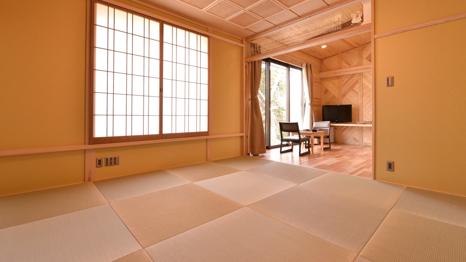 *VIP room (example of guest room) / Feel the comfort the moment you step inside. Enjoy a wonderful holiday in a special guest room.