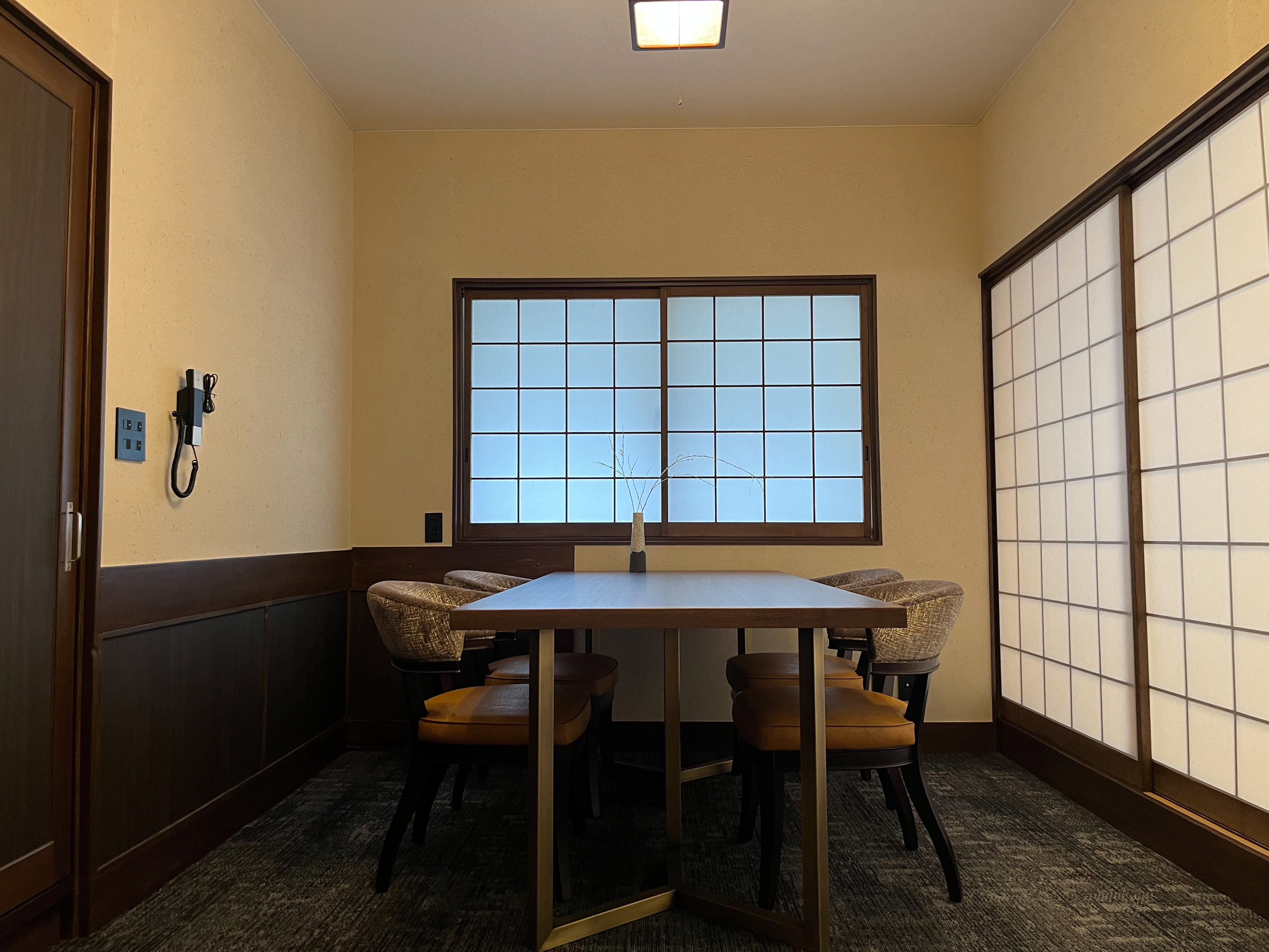 [Senryo/Manryo]带阳台的日式房间可以俯瞰日本庭园｜餐厅