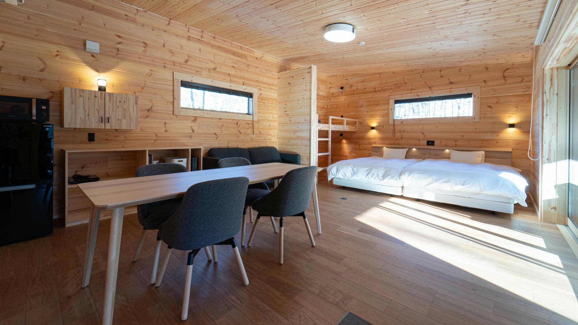 [Hot spring & projector & bonfire] Garden sun terrace [Capacity 4 people]