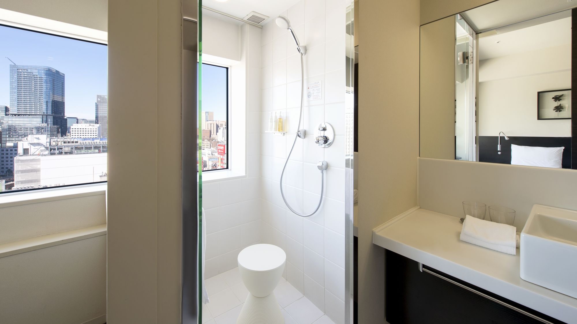 Twin room shower booth (example)