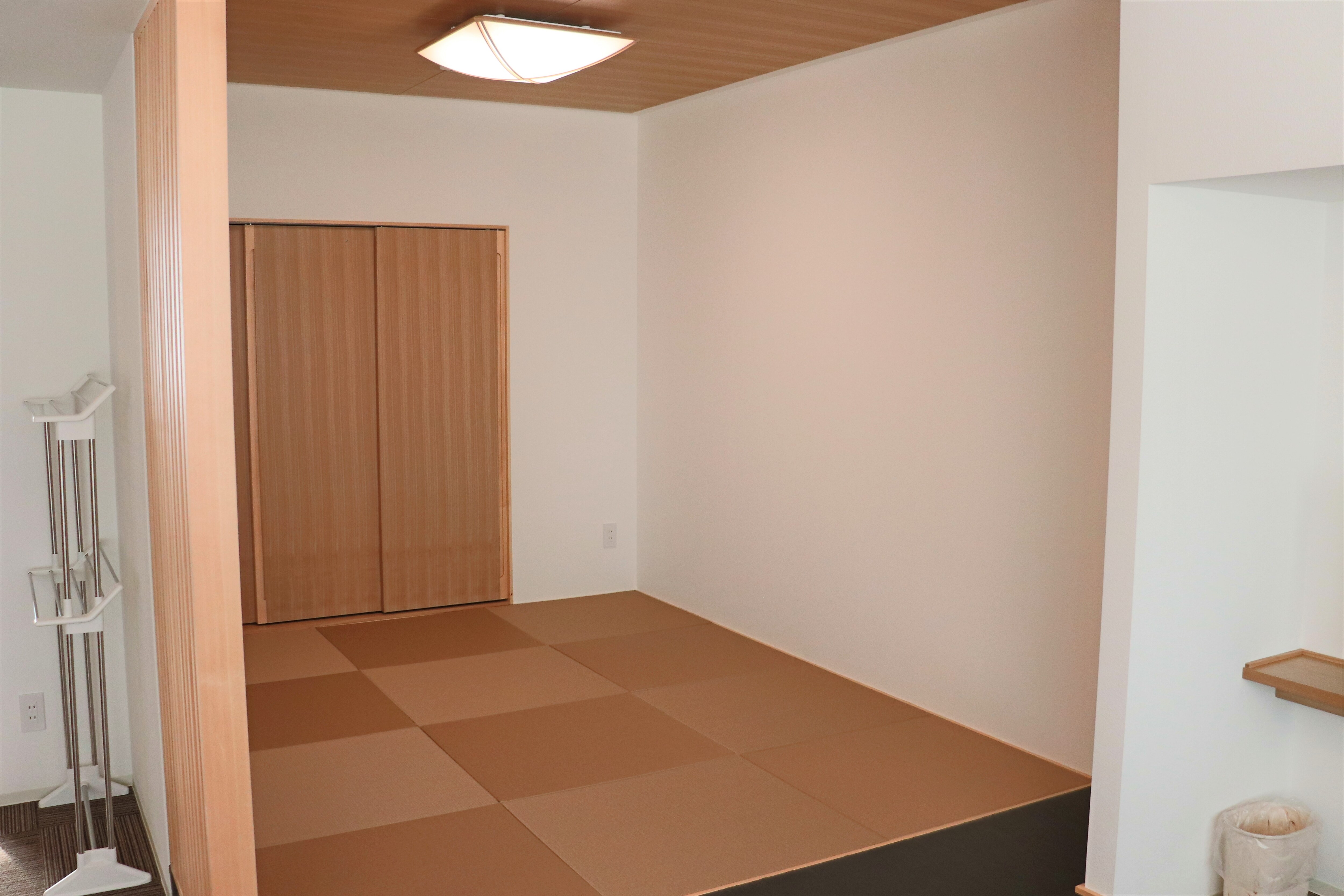 Japanese-Western room