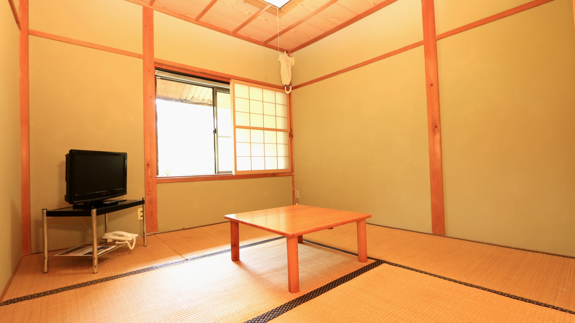 Omakase Japanese-style room with Wi-Fi. Please relax slowly.