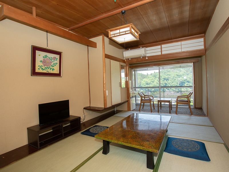 Main building Japanese-style room 7.5 tatami