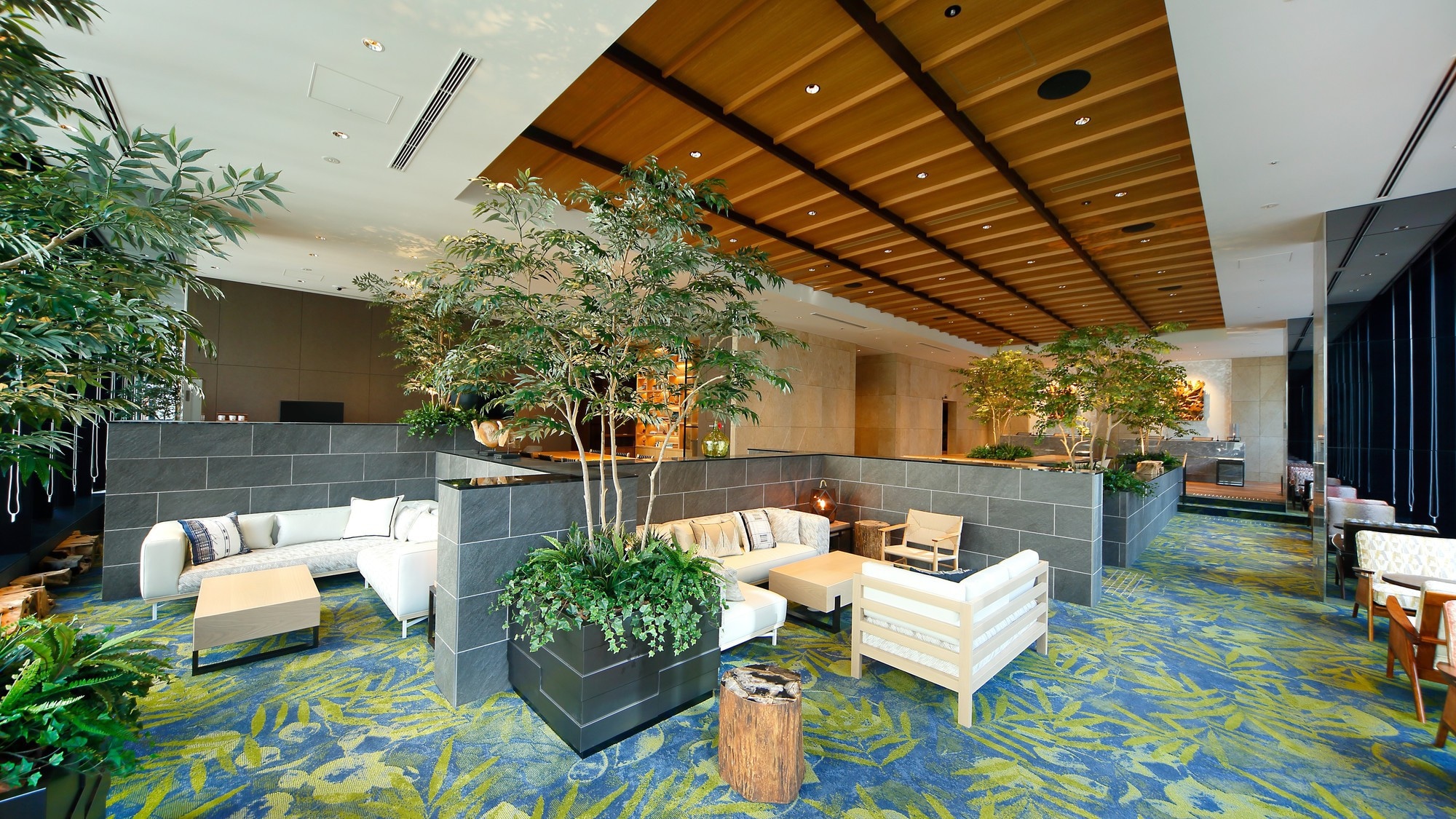 [Guest Lounge] BLOOM