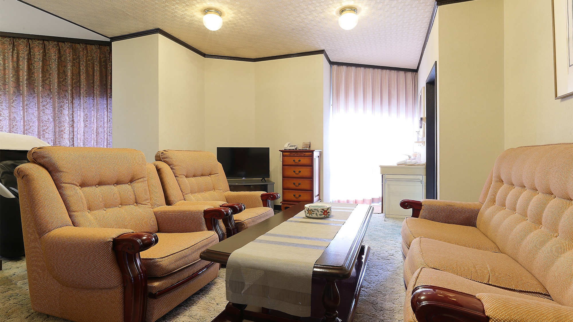 Semi-suite (Japanese-style room + bedroom + massage machine + hot spring)