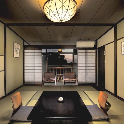 * 12 tatami mats in a Japanese-style room with a scent of tatami mats *