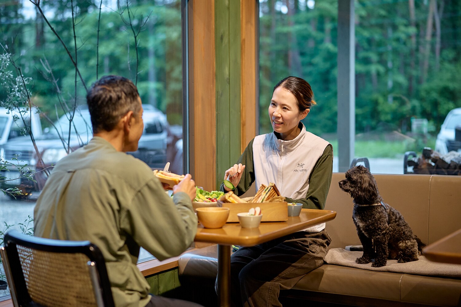 Breakfast scene