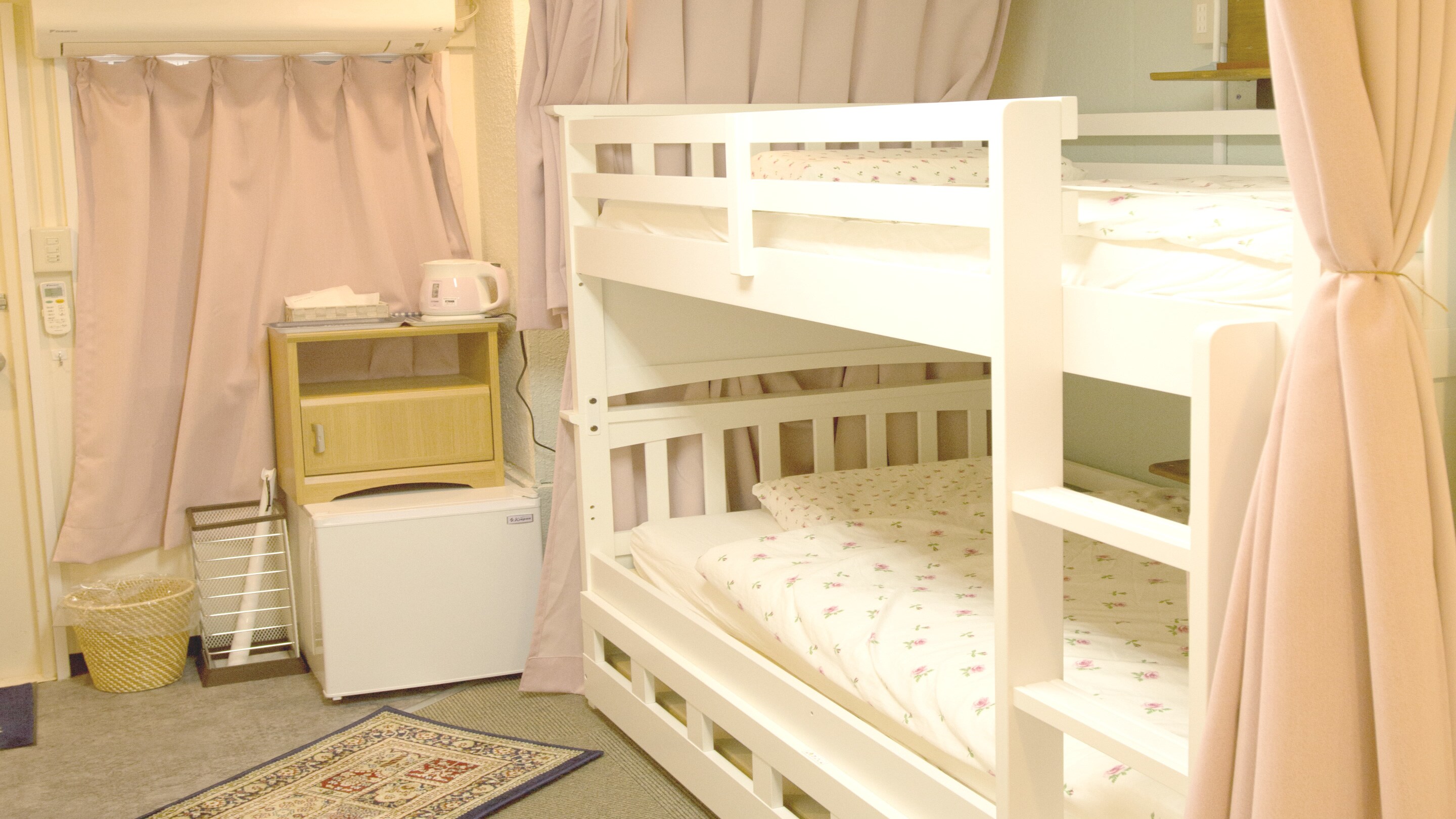 Guest room (twin room)