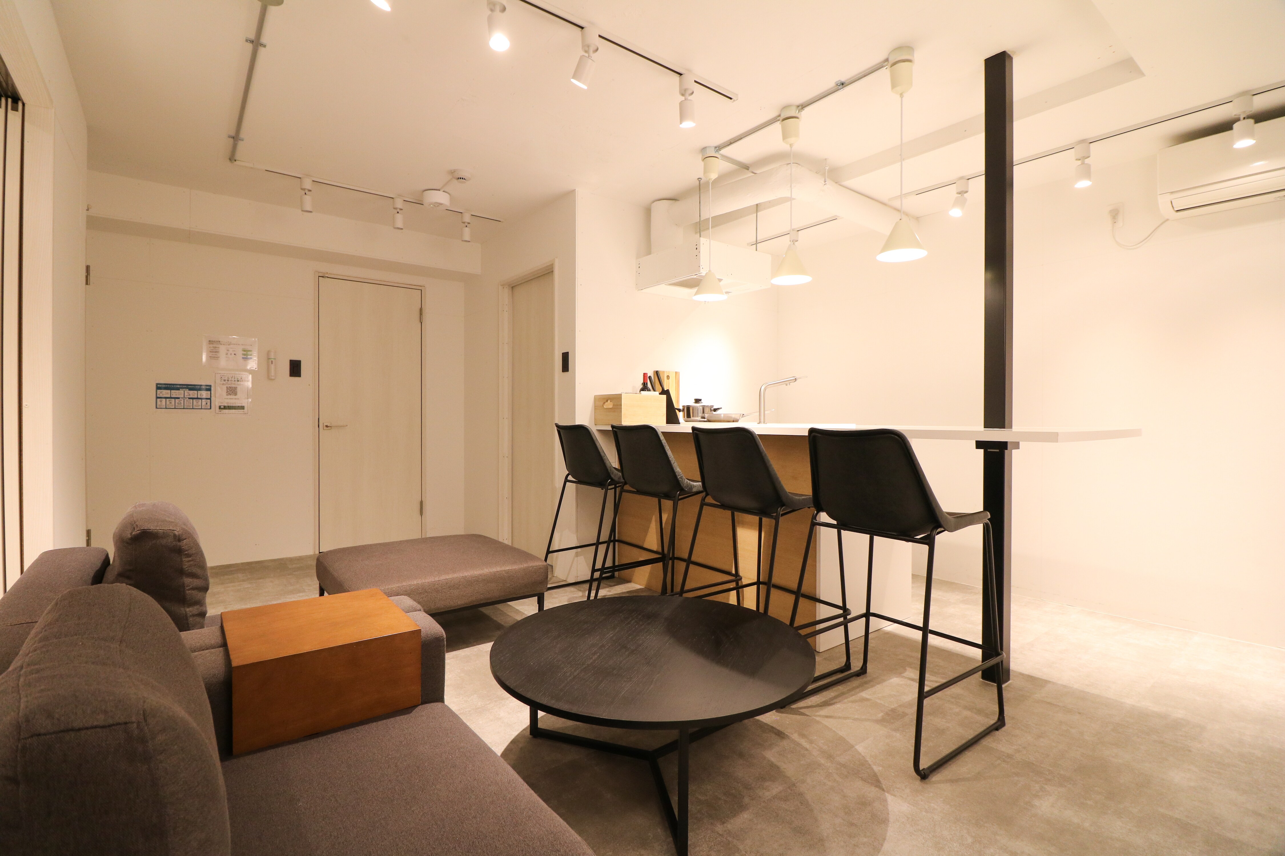 Deluxe Western-style room
