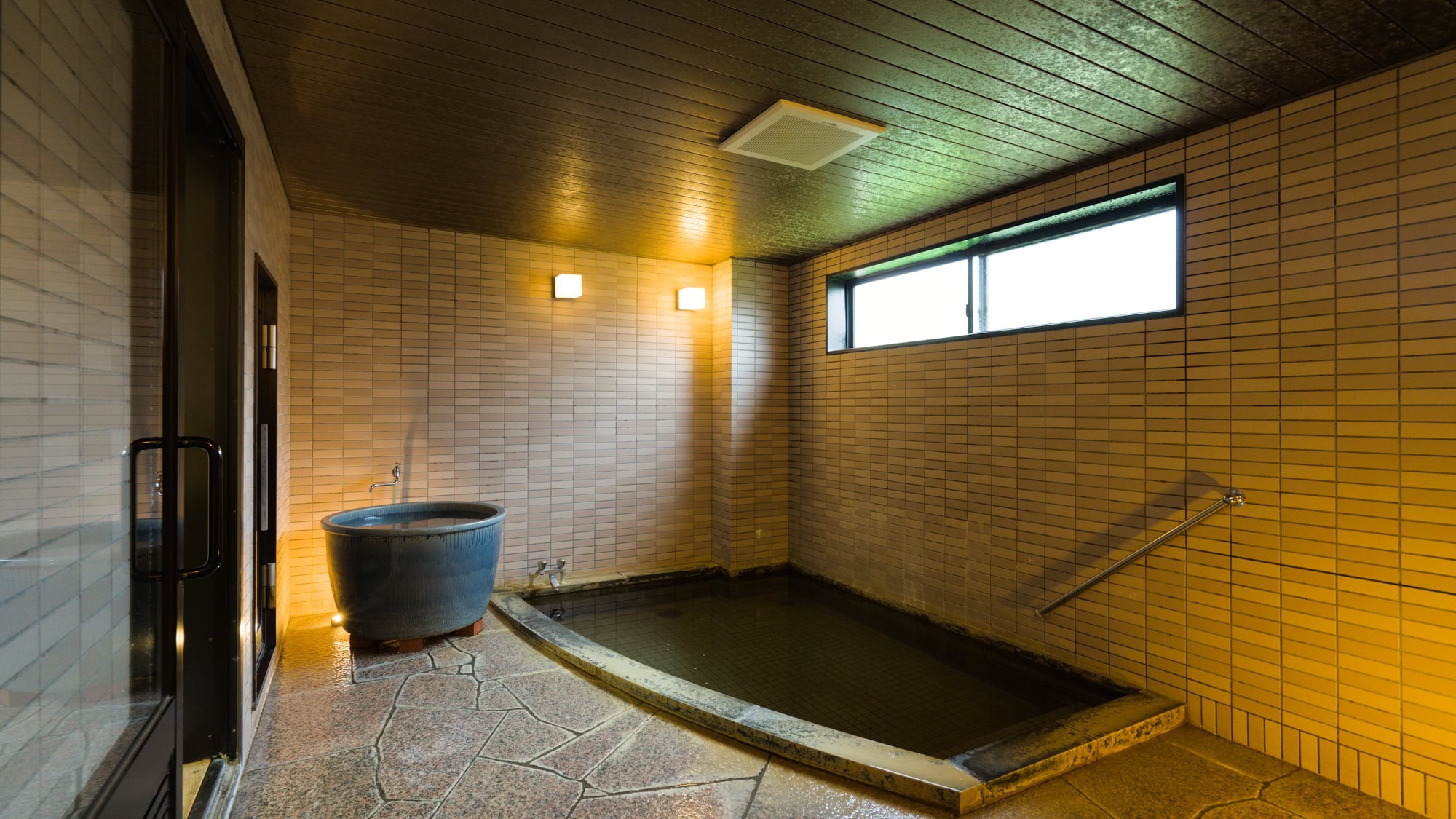 [Pemandian dalam ruangan terpisah untuk pria dan wanita] Hakuba Himekawa Onsen, kaya akan mineral