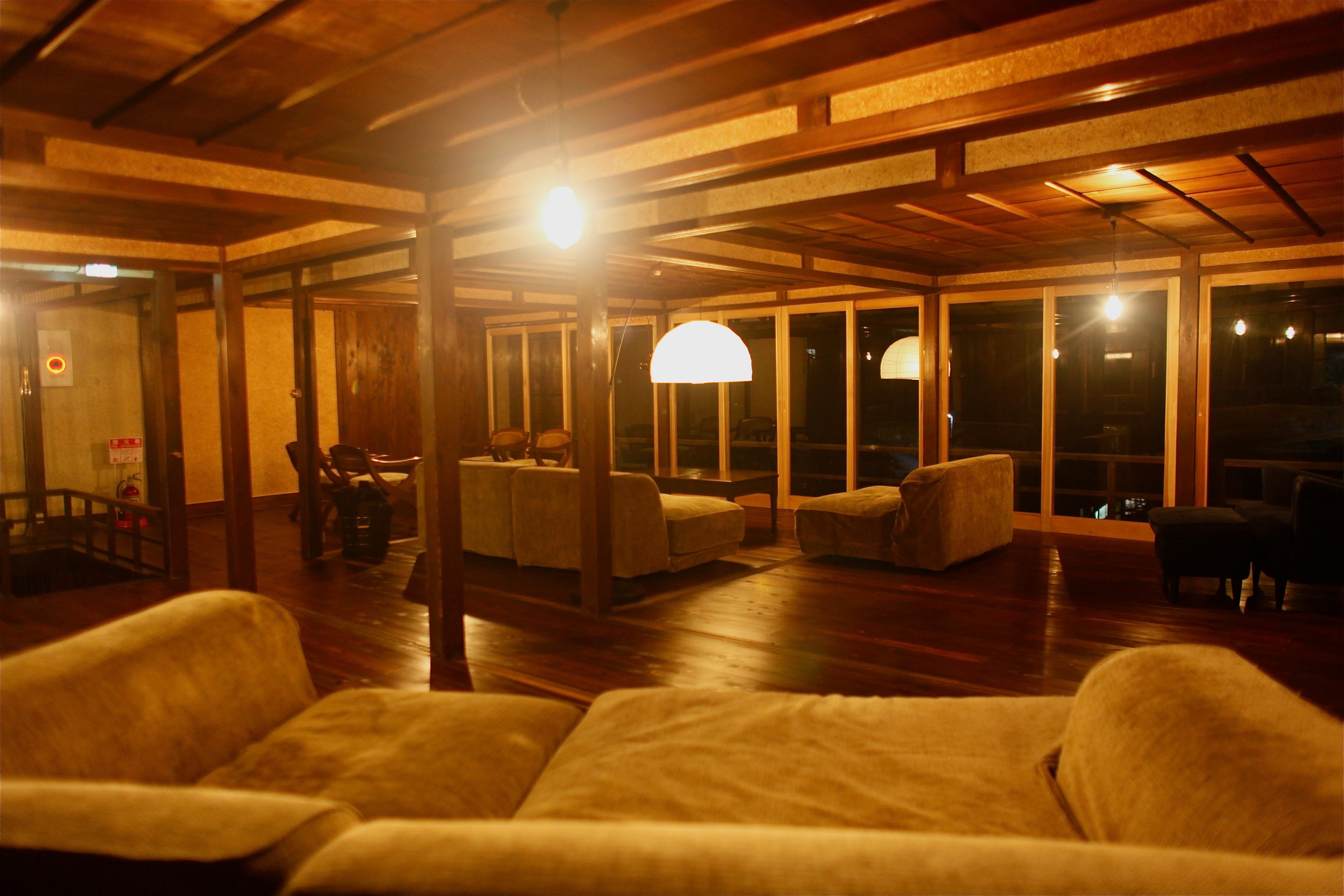 ห้องโถงใหญ่ชั้น 2