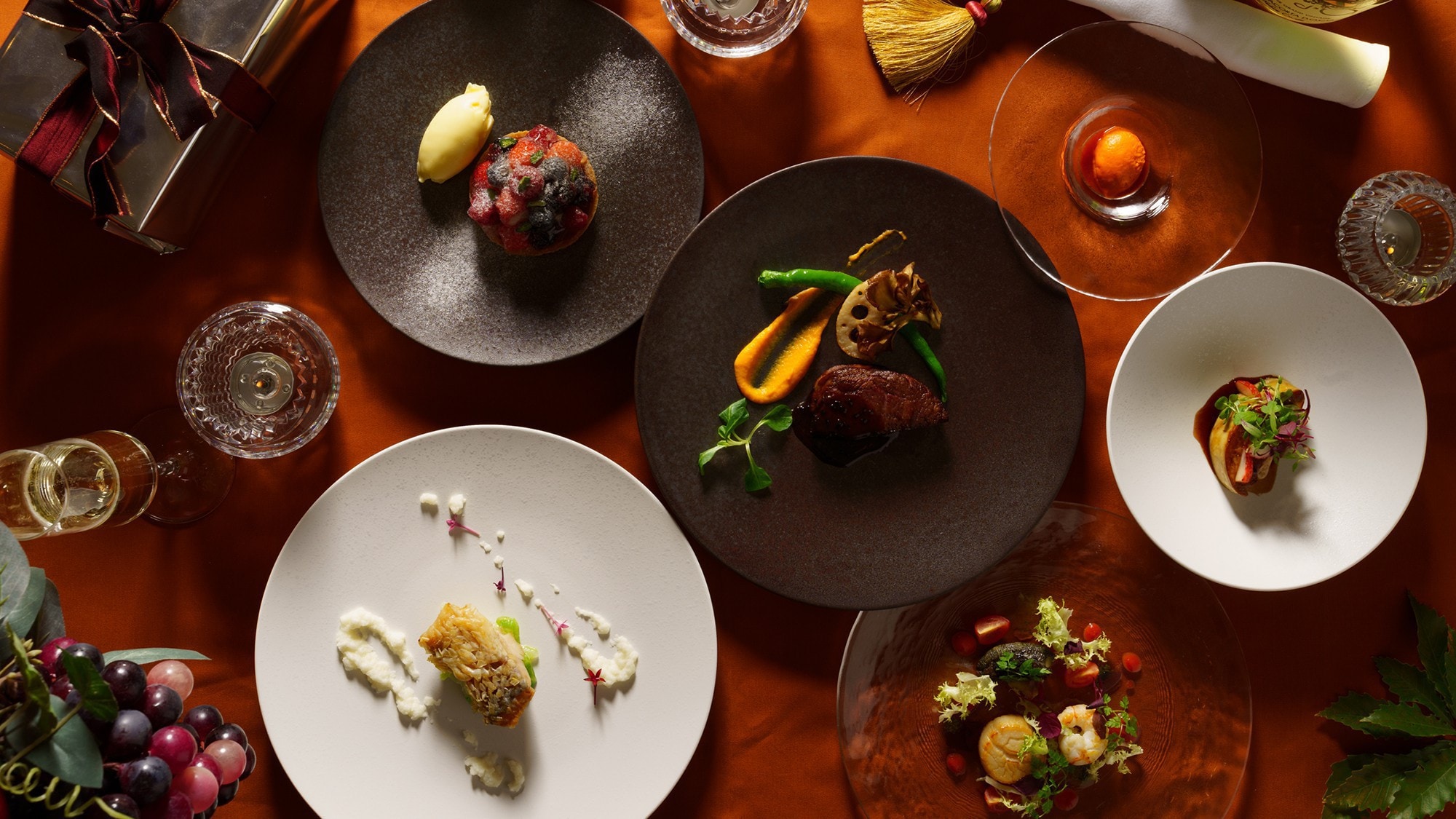 Dinner / Image / A luxurious Shinshu masterpiece created by a master of French cuisine.