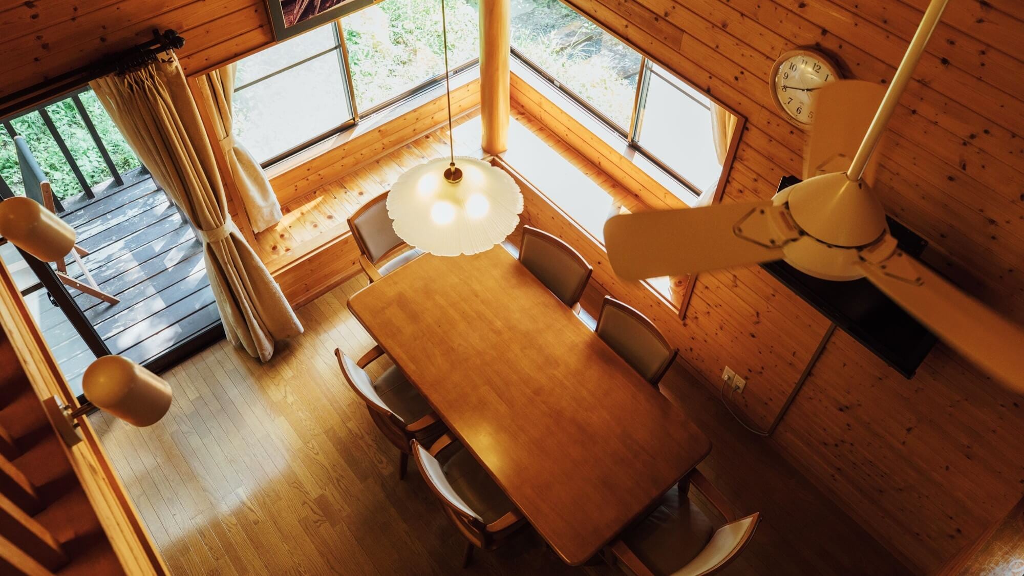[Cottage with kitchen: high grade] Interior example