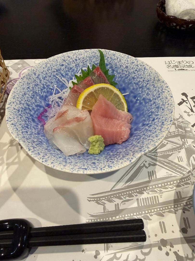 2025-11-22 18.06.30.jpg