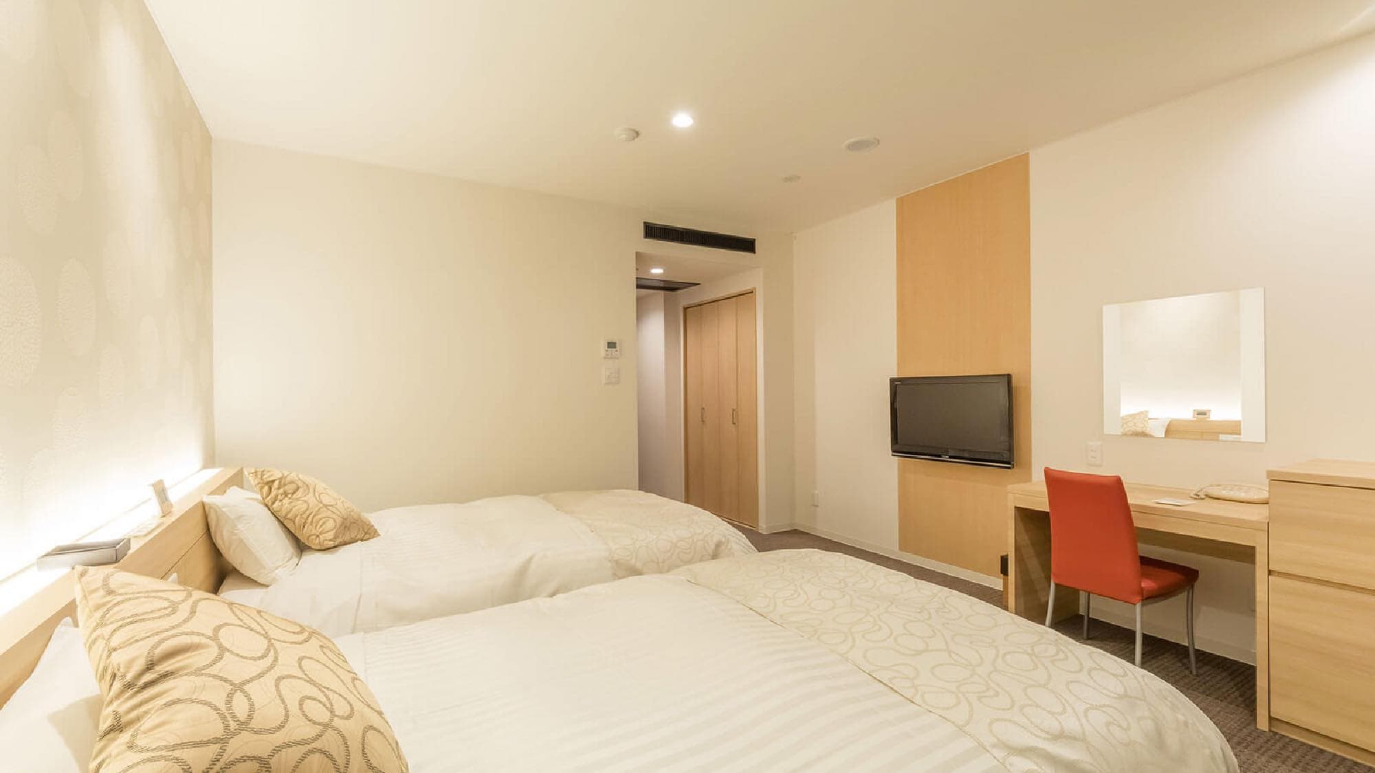Western-style twin room
