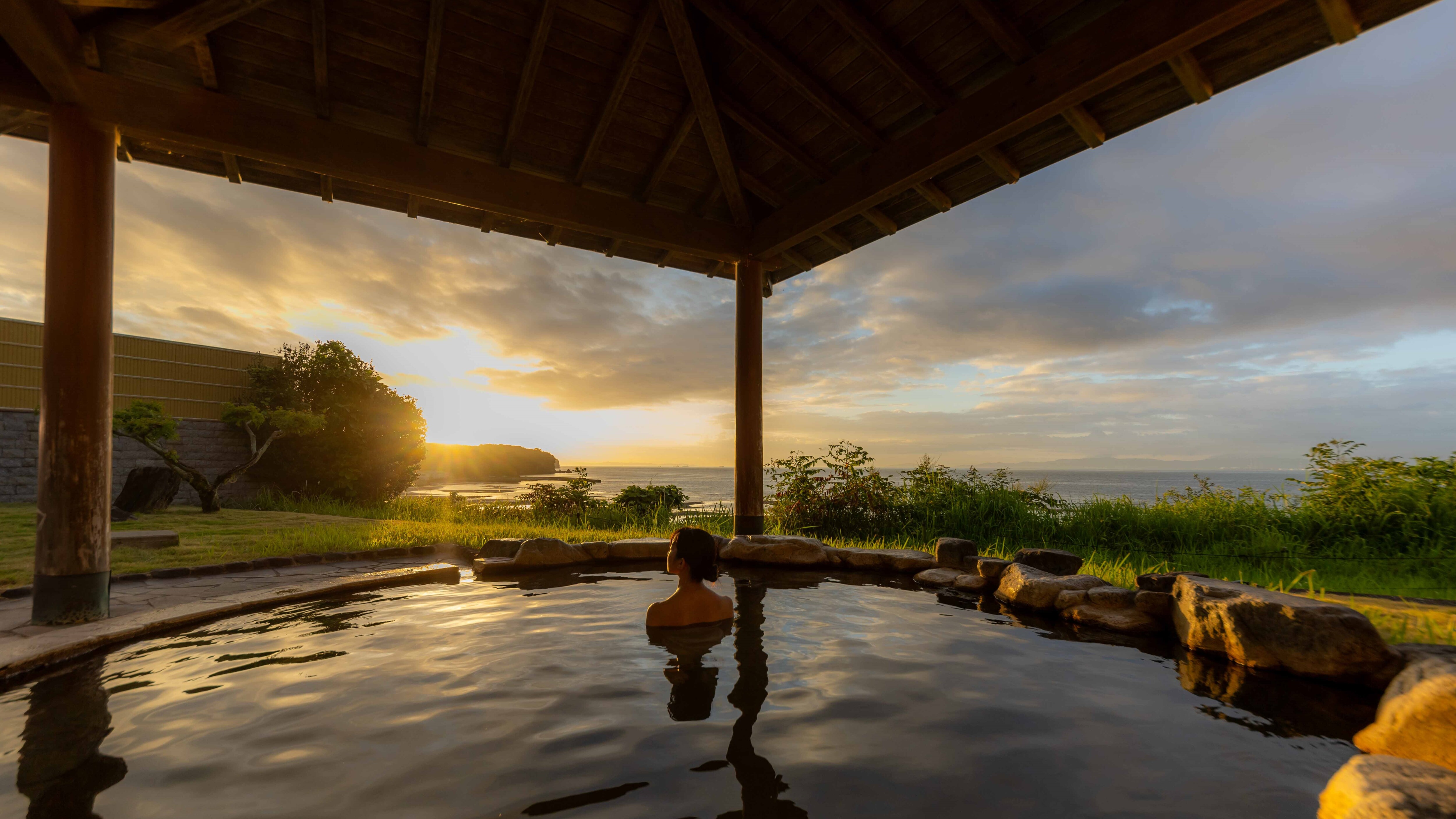 壯觀的露天浴池