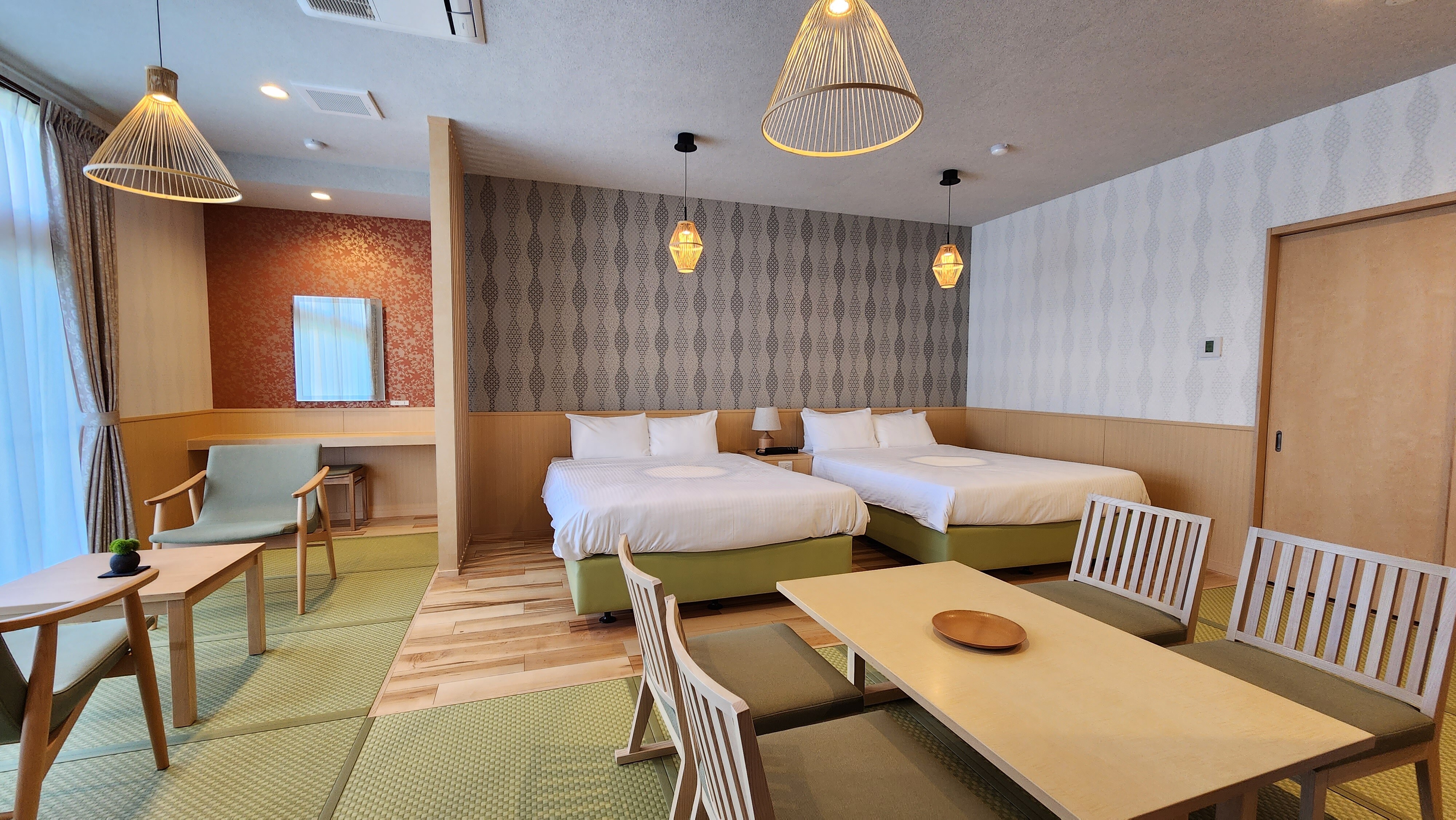 O [2nd floor Japanese-Western style room with twin beds] Room for 2-4 people