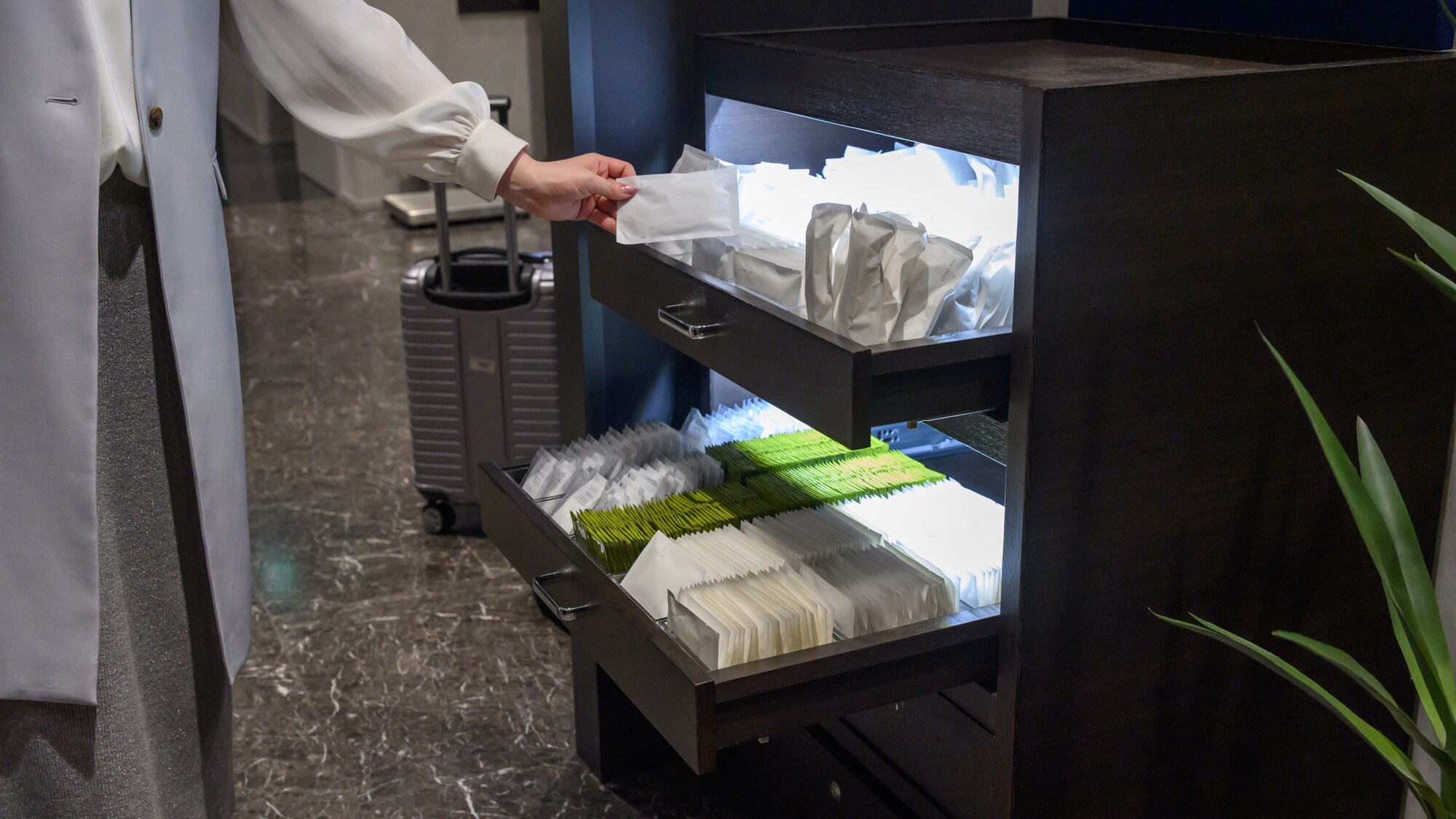 辦理入住後，請攜帶所需的便利設施。