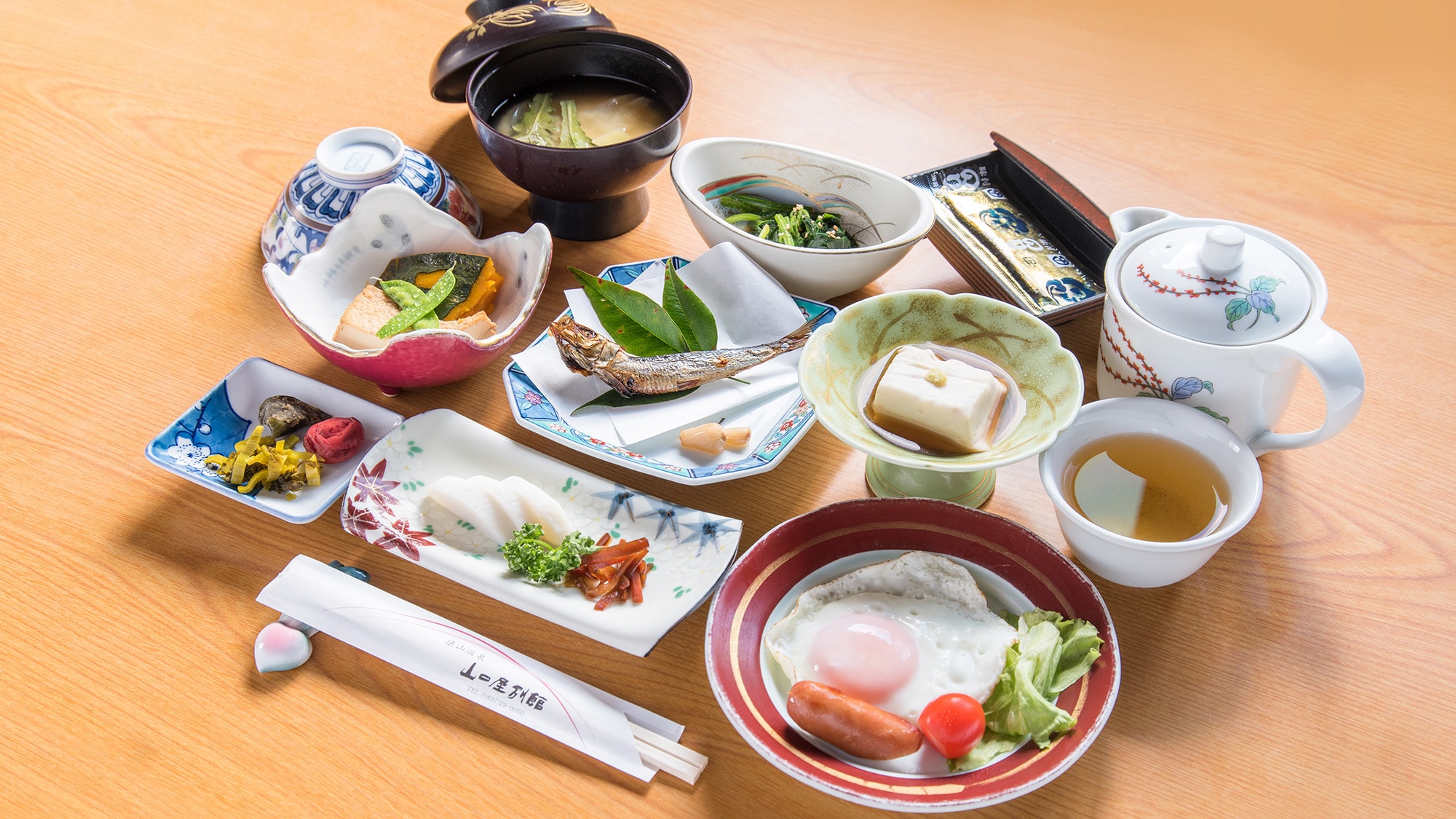 * [Breakfast example] Have a hearty meal in the morning and head out full of energy.