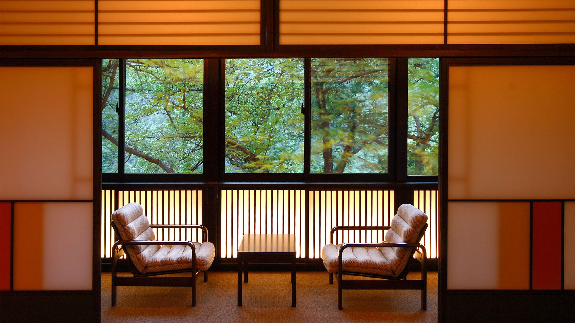 ・Modern Japanese room from 10 tatami mats