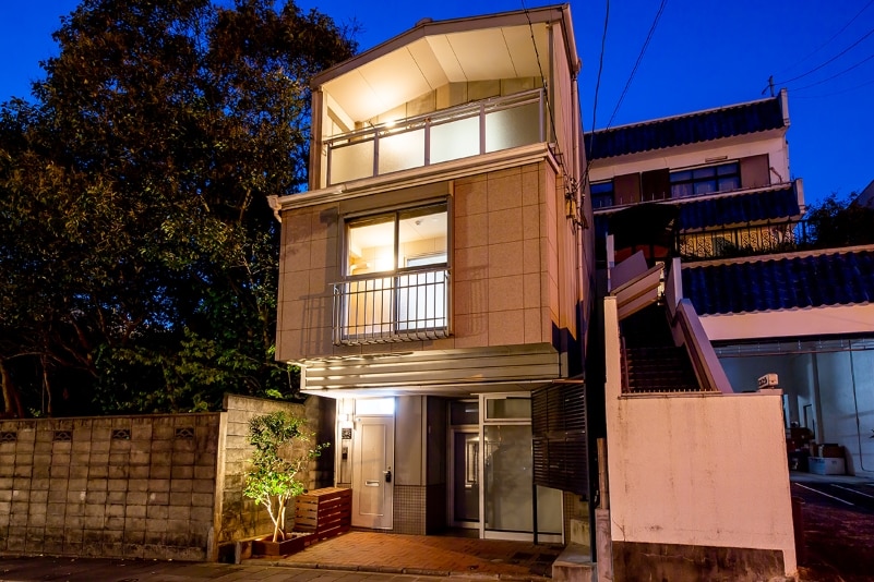 Exterior (night)