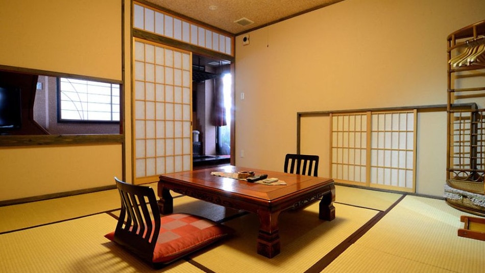 Japanese and Western room with cypress bath (loft type)