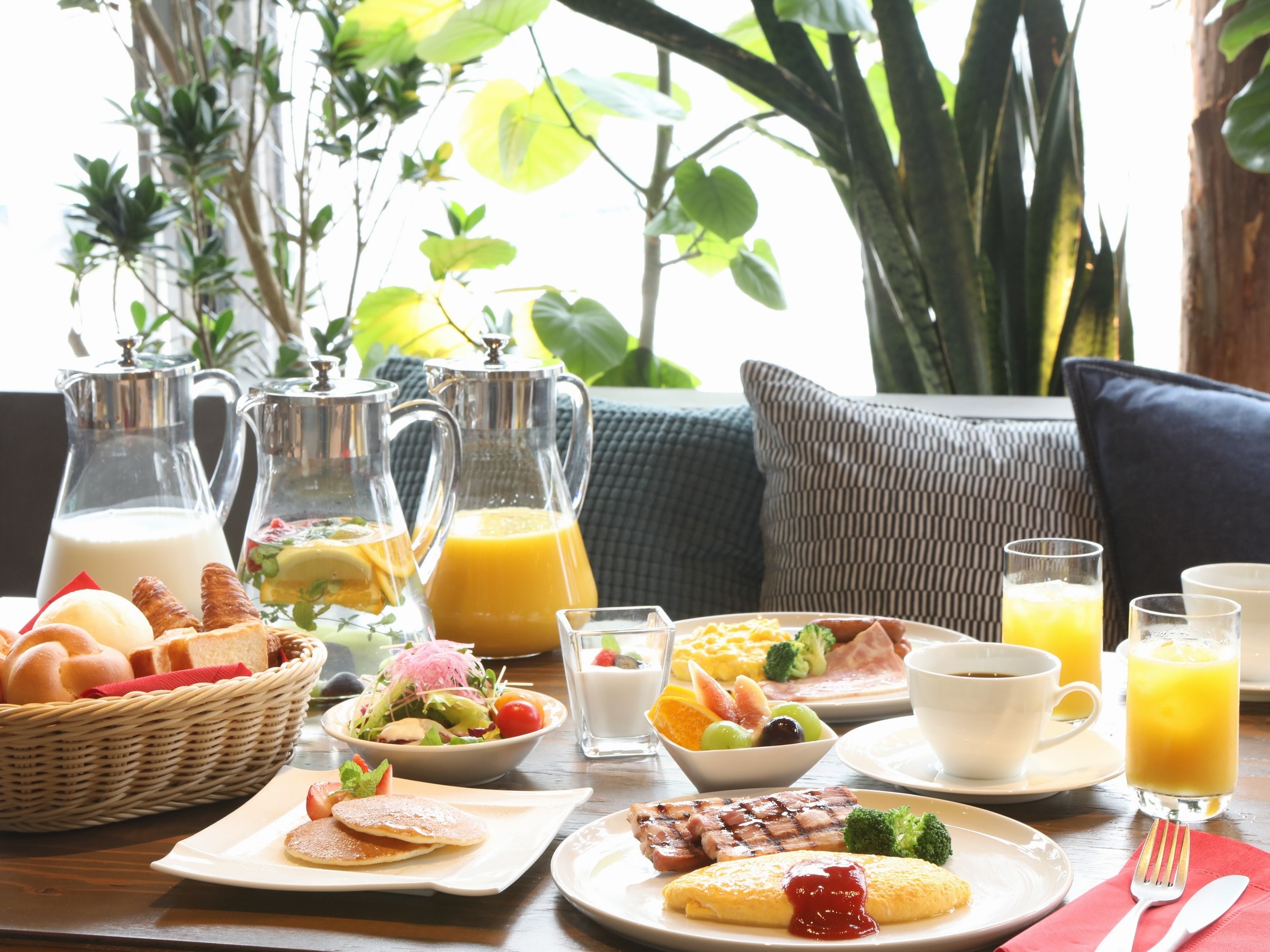 Breakfast scene